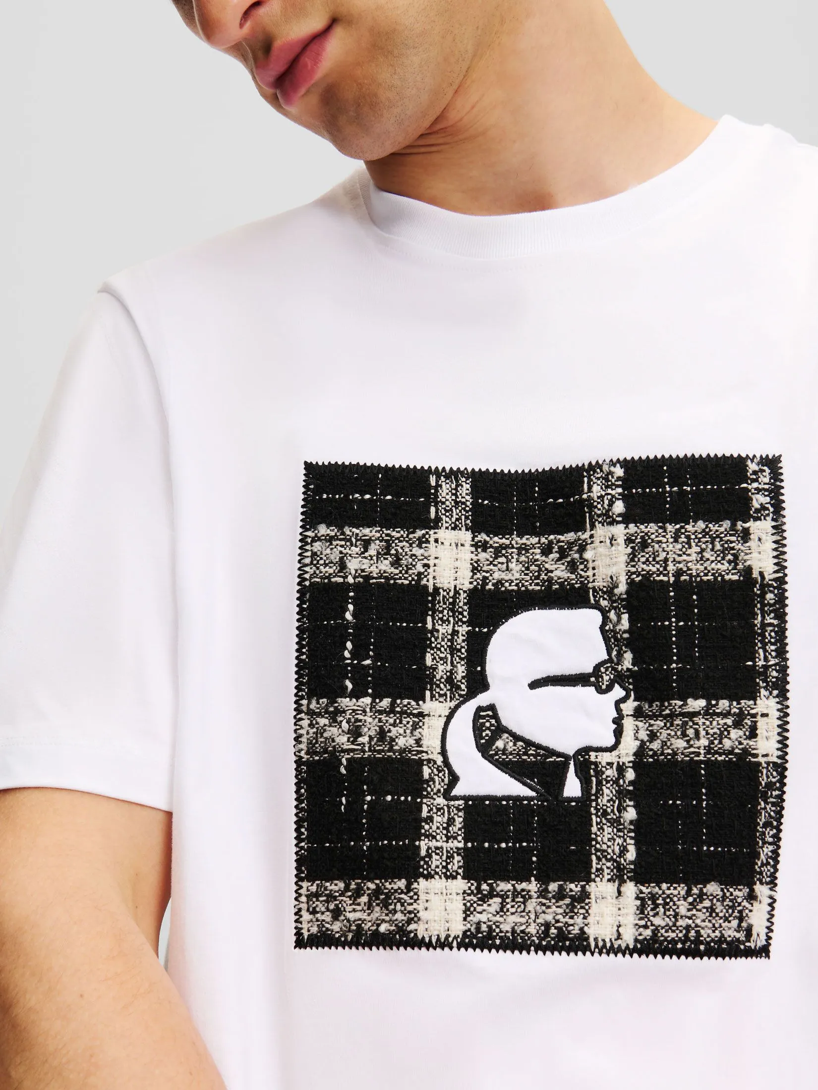 KARL LAGERFELD SEASONAL BOUCLE T-SHIRT WHITE