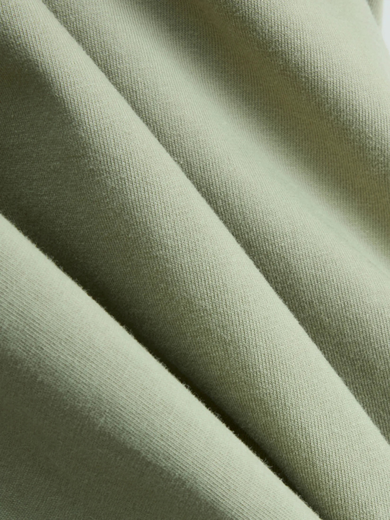 GIORDANO Men s Online Exclusive Soft-Touch Plain T-shirt (Korea) Grey Green