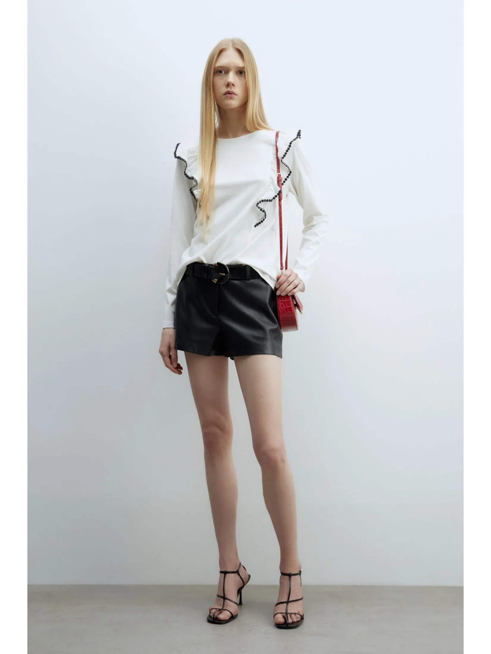 SFERA Women T-Shirt Long Sleeves Ruffle