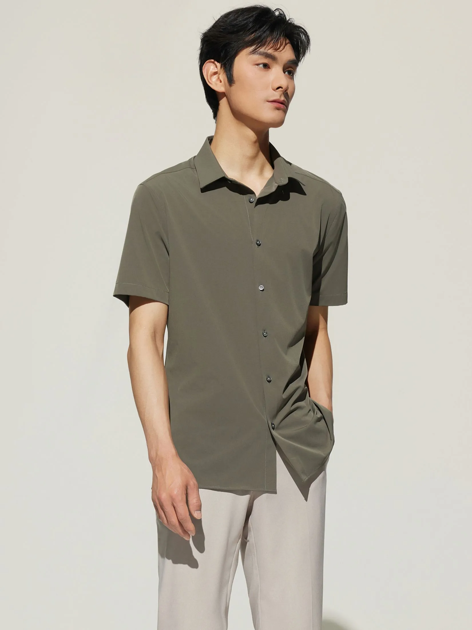 G2000 Men Clothing Water Repellent Short Sleeve Casual Shirt  Smart Fit - Green