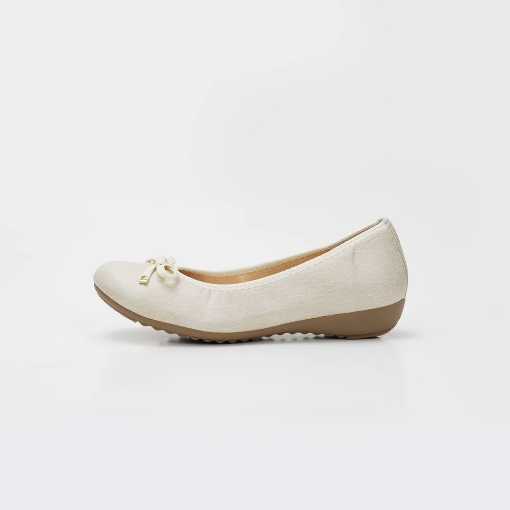 JOLI SNOB Ivory Comfort Flat ACT-39076