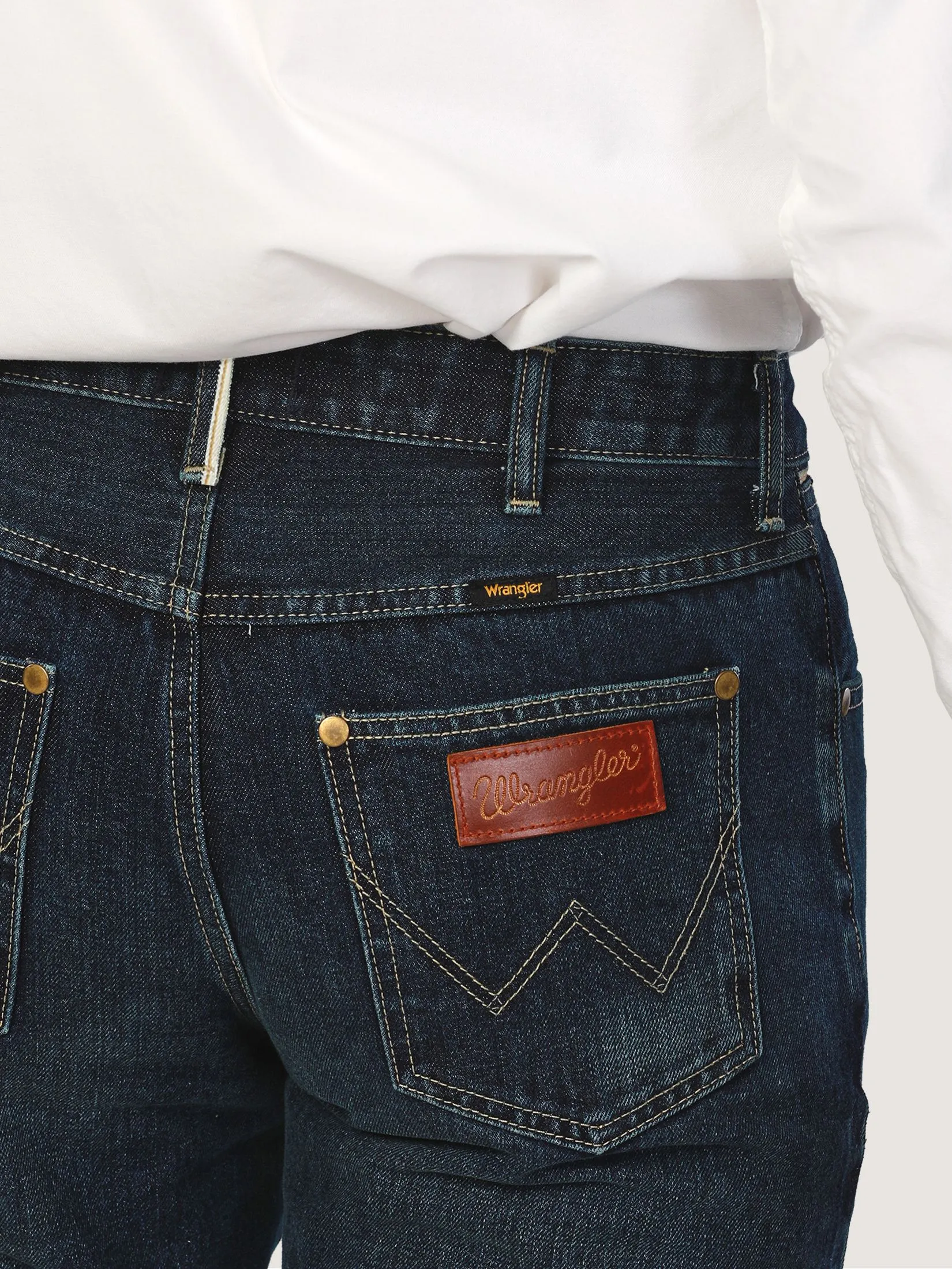 WRANGLER Men's Jeans (Gold Selvedge) Everyday with Wrangler Collection Mid 13MWZ Fit Dark Indigo