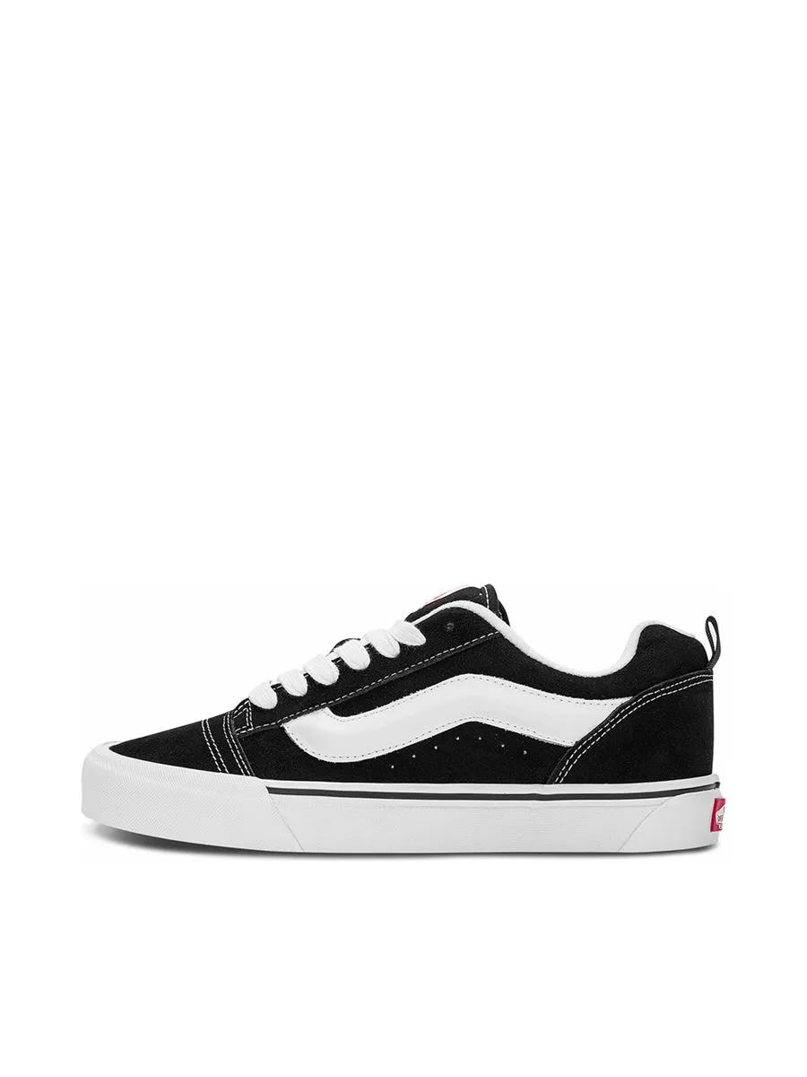 VANS Unisex Sneakers KNU Skool - Black/True White