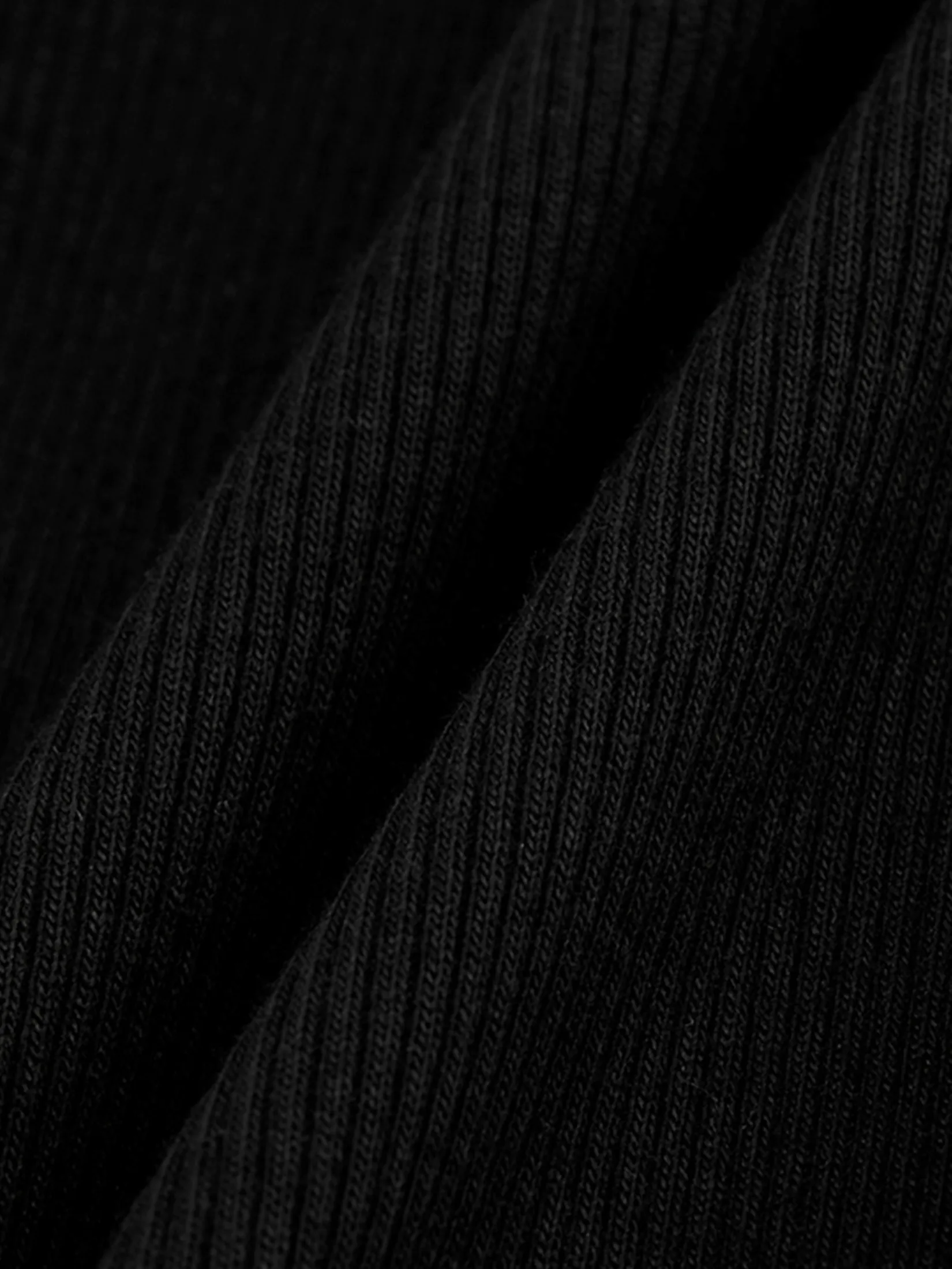GIORDANO Men s Online Exclusive Slim Rib Tank Top (Korea) Black