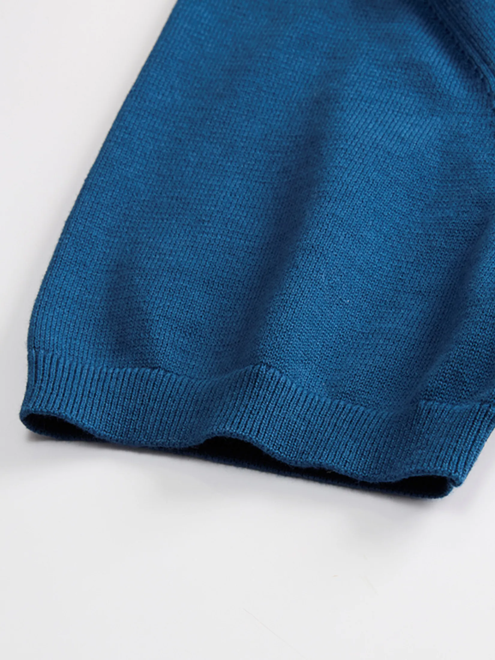 GIORDANO Men s Online Exclusive Soft Knit Polo Pullover Sweater (Korea) Blue