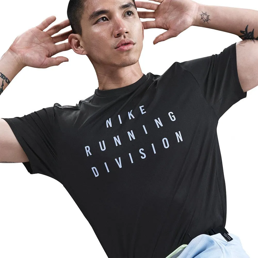 NIKE Men Running T-Shirt Running Division Black - NI083AP468EKTH