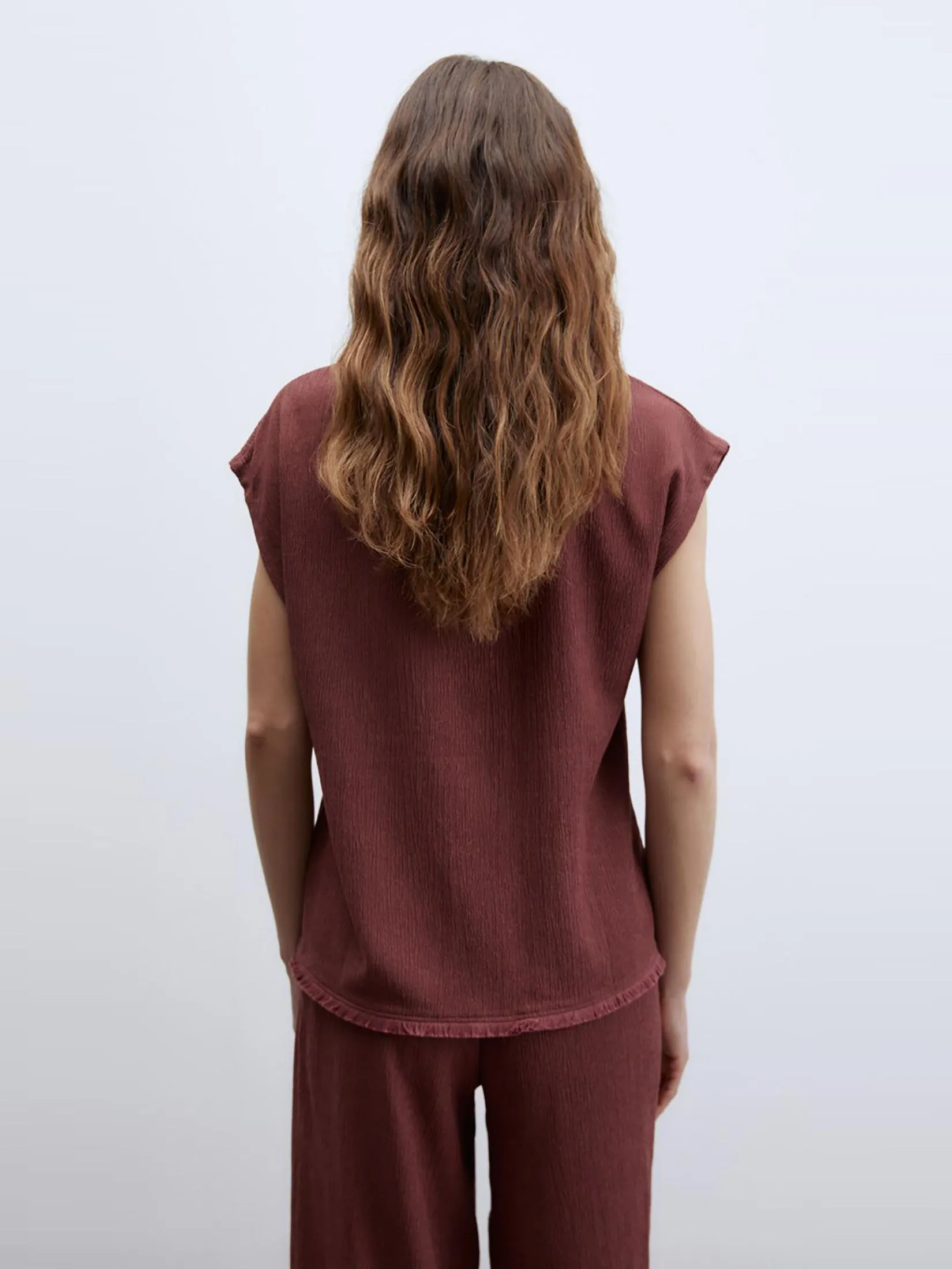 SFERA Women T-Shirt Textured Fringe