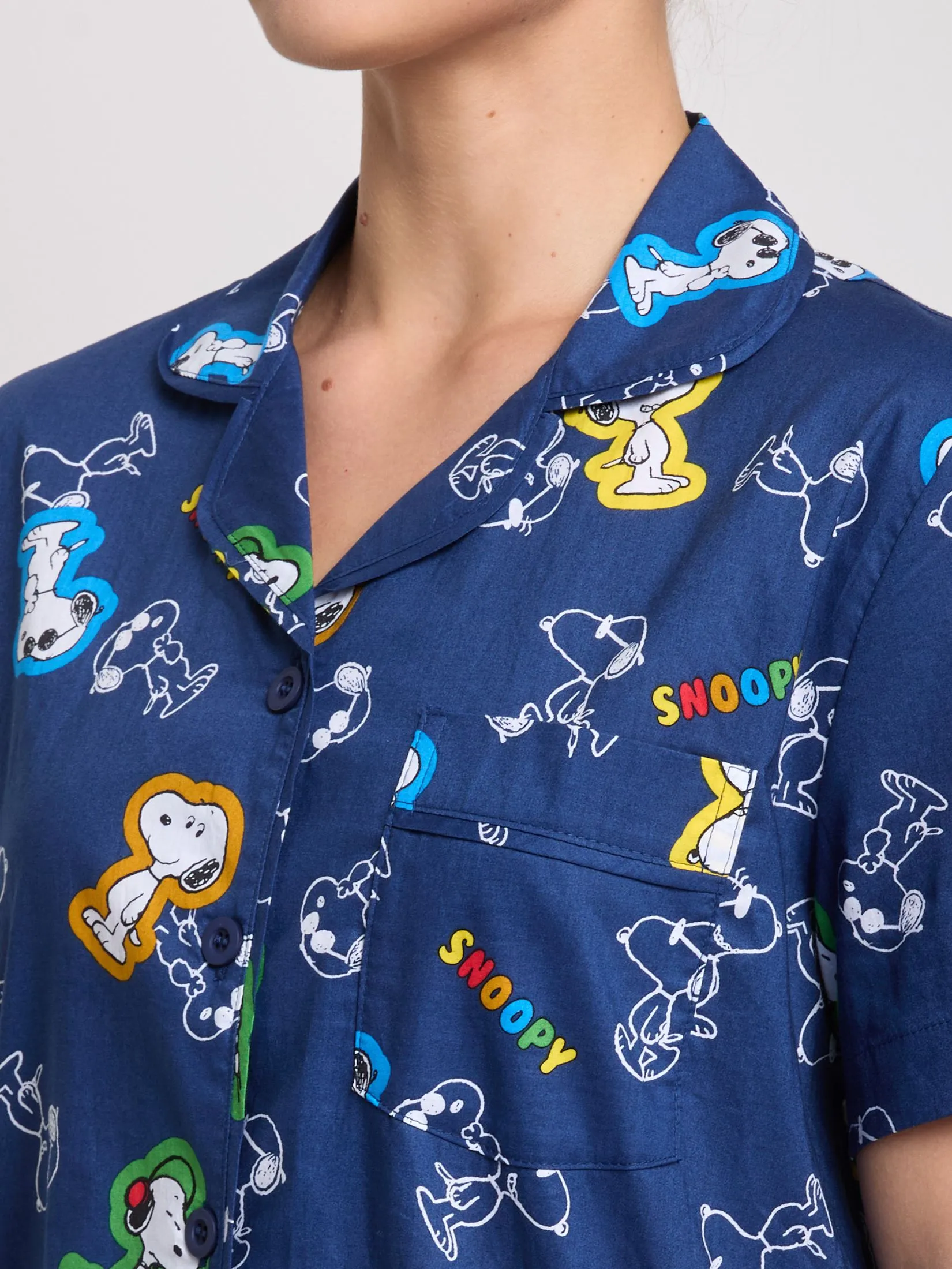 SWEET SENSATIONS Women Pyjamas Set Short Sleeves Shirt + Crop Pants Snoopy Print Dark Blue