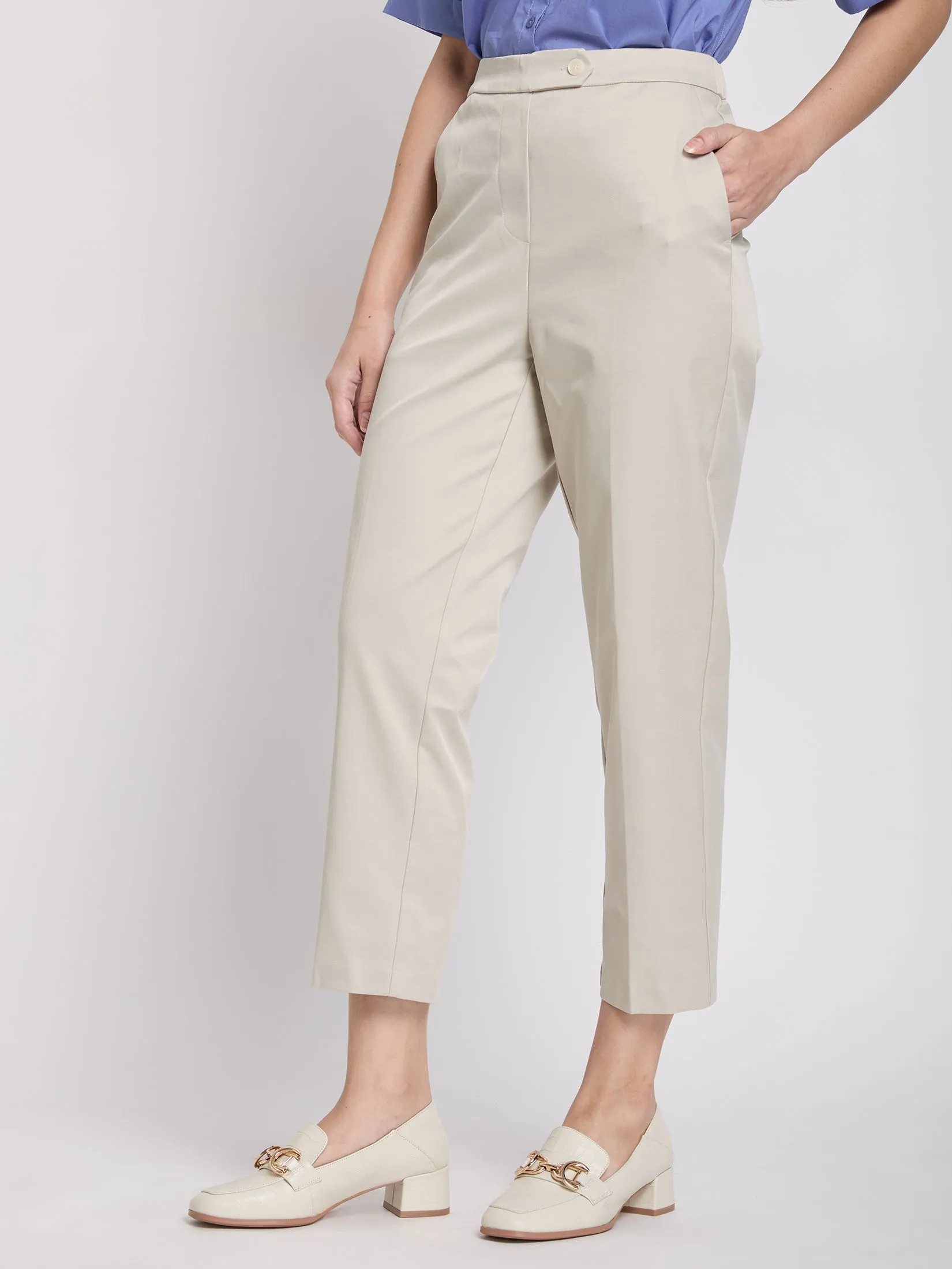ALUMNUS Women Straight Pants