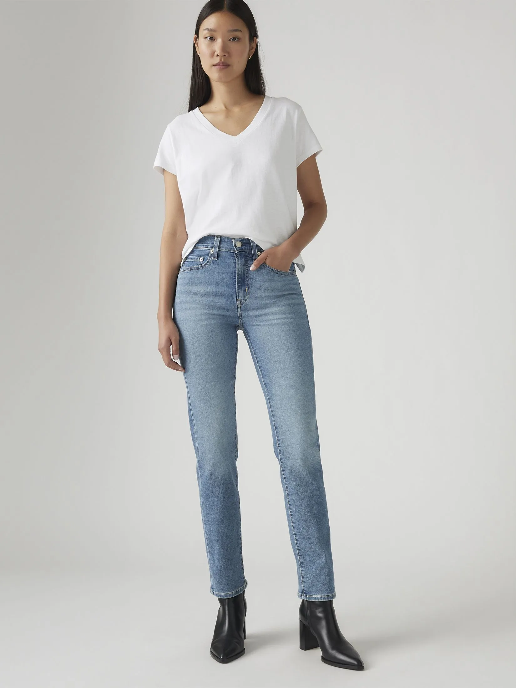 LEVI'S Women's 724 High-Rise Straight Jeans Blue