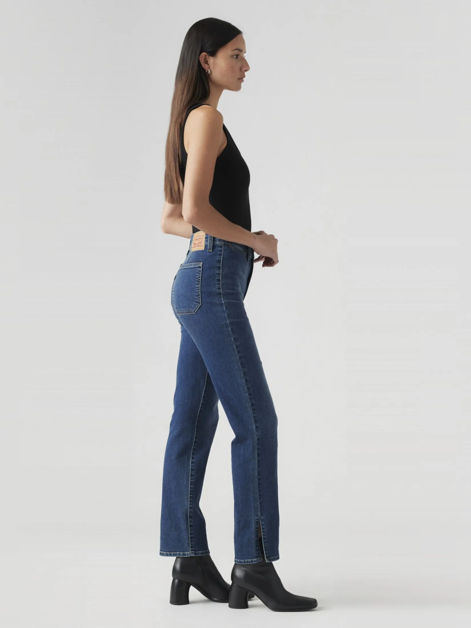 LEVI'S Women's Tailored 724 Straight Jeans Deep Blue