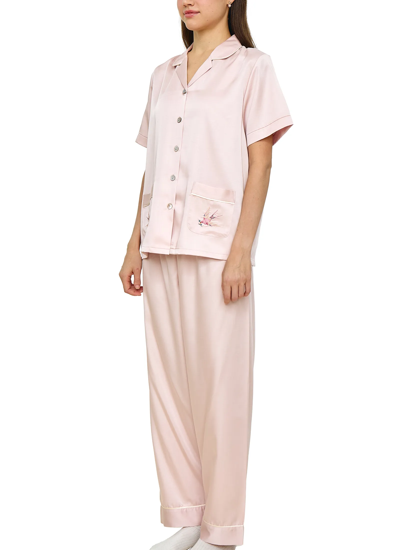 WACOAL Women Sleepwear Collection CAFE’ CATION short sleeved, long legged with fiber Collagen Pink