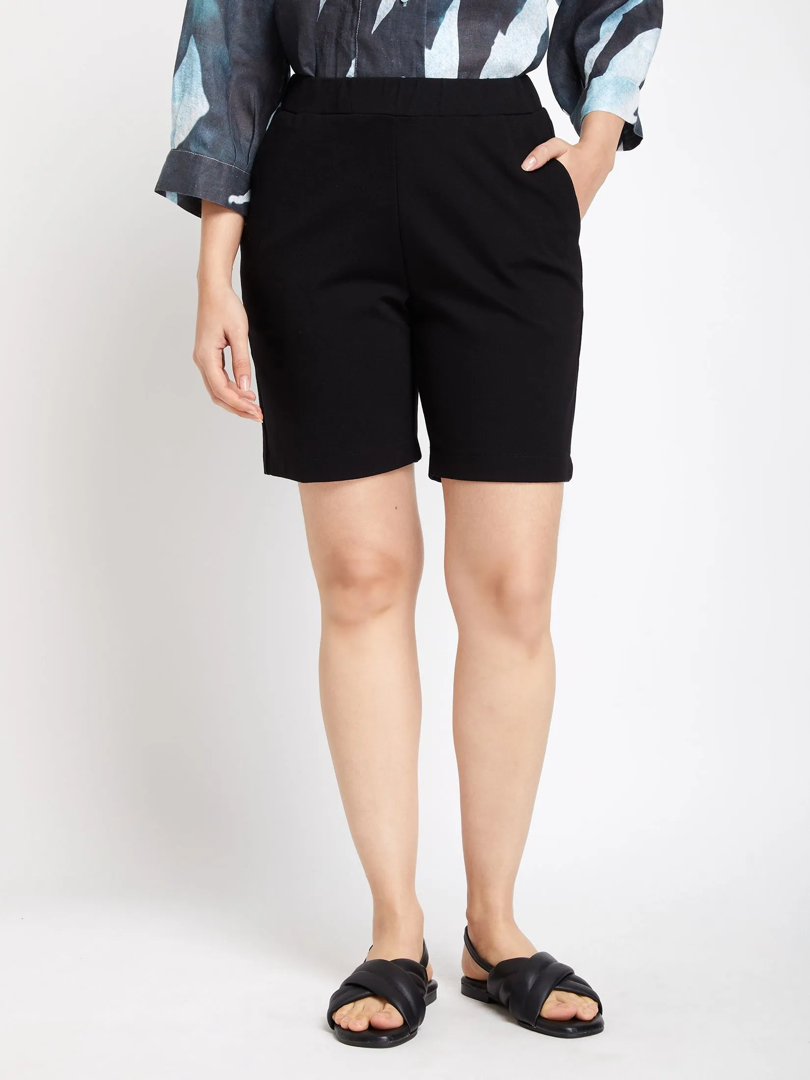 SIMPLICITY Women Short Pants Knit