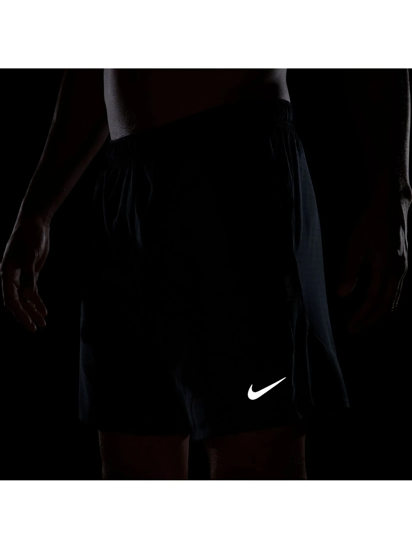 NIKE Men Shorts Challenger Breathe Dri-Fit 7" 2-In-1 Black/Black/Black/Reflective Silv