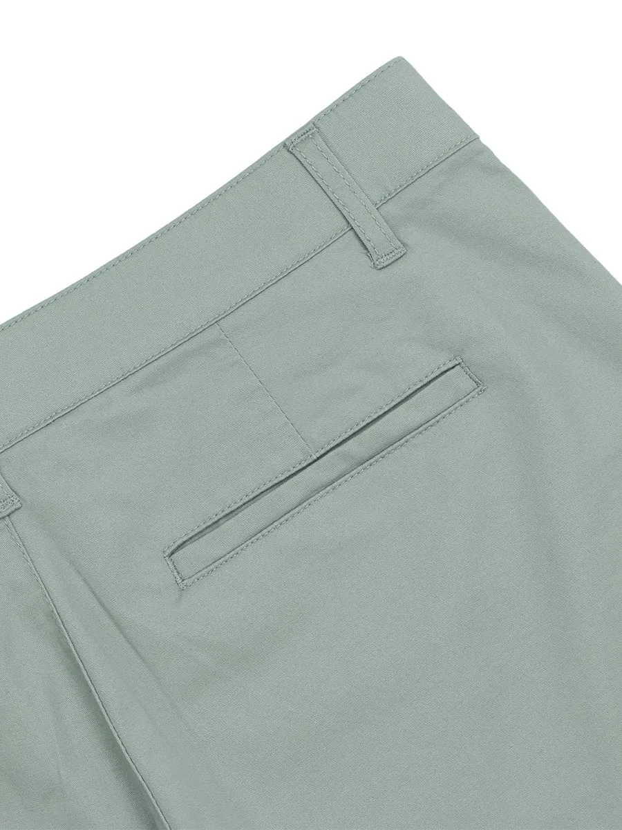 GIORDANO Women's Twill Mid-Rise Slim Fit Pocket Shorts (180 Elastic Waistband) Jadeite Green