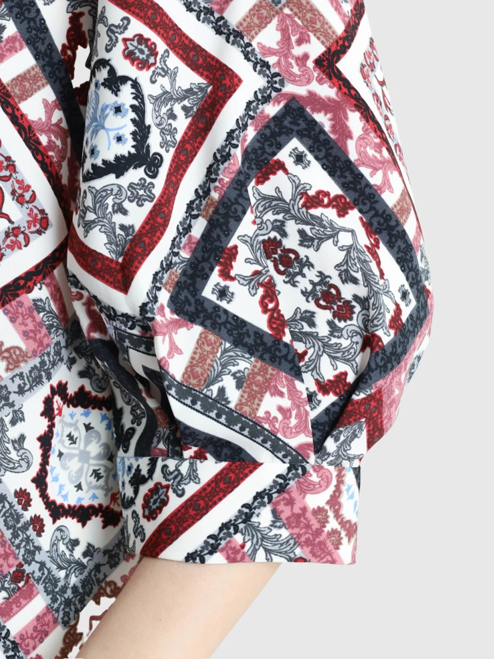 MIKIKO Women Shirt Como Chingira Red