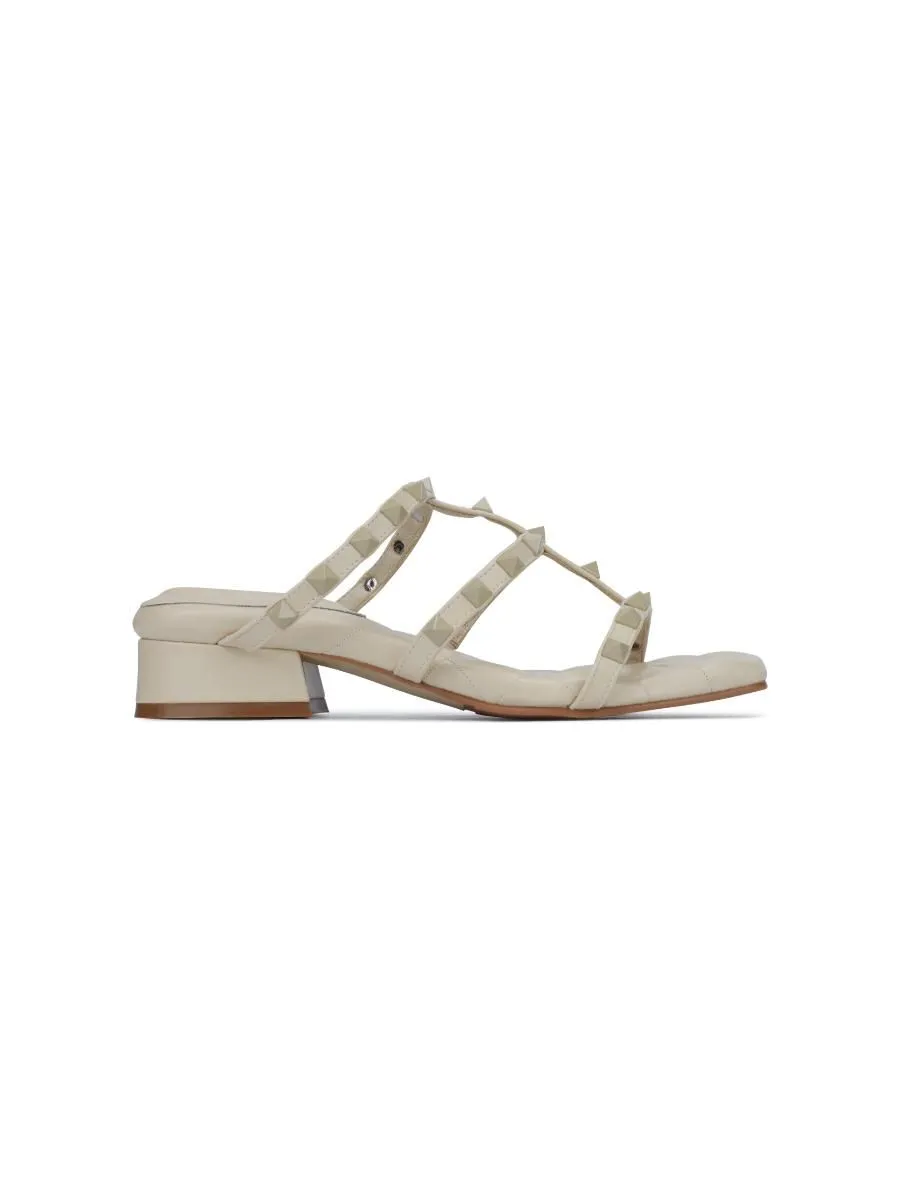 SHU WOMEN  PALETTE SOFT 1" ROCKSTUDS SLIDES SANDALS - TOTAL NUDE