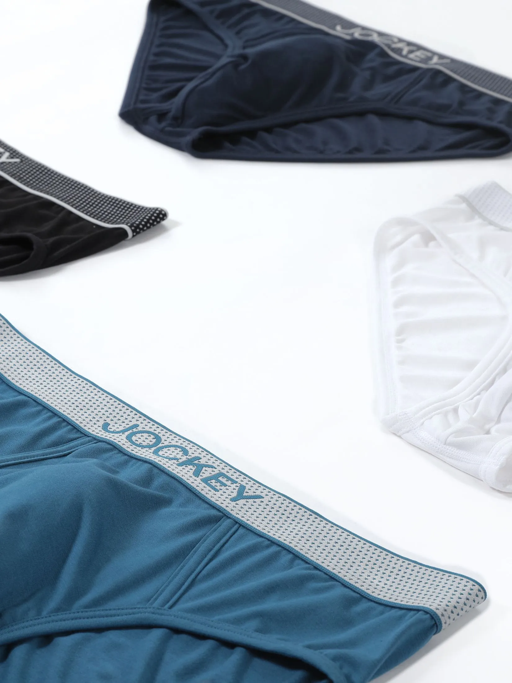 JOCKEY UNDERWEAR Men's EXTRA DRY BRIEFS WHITE