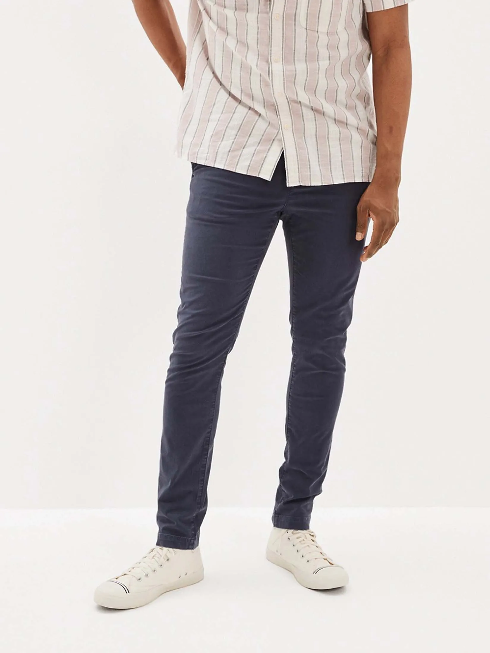 AMERICAN EAGLE MEN 4578 ULTIMATE WORN IN CHINO 451 DARK BLUE
