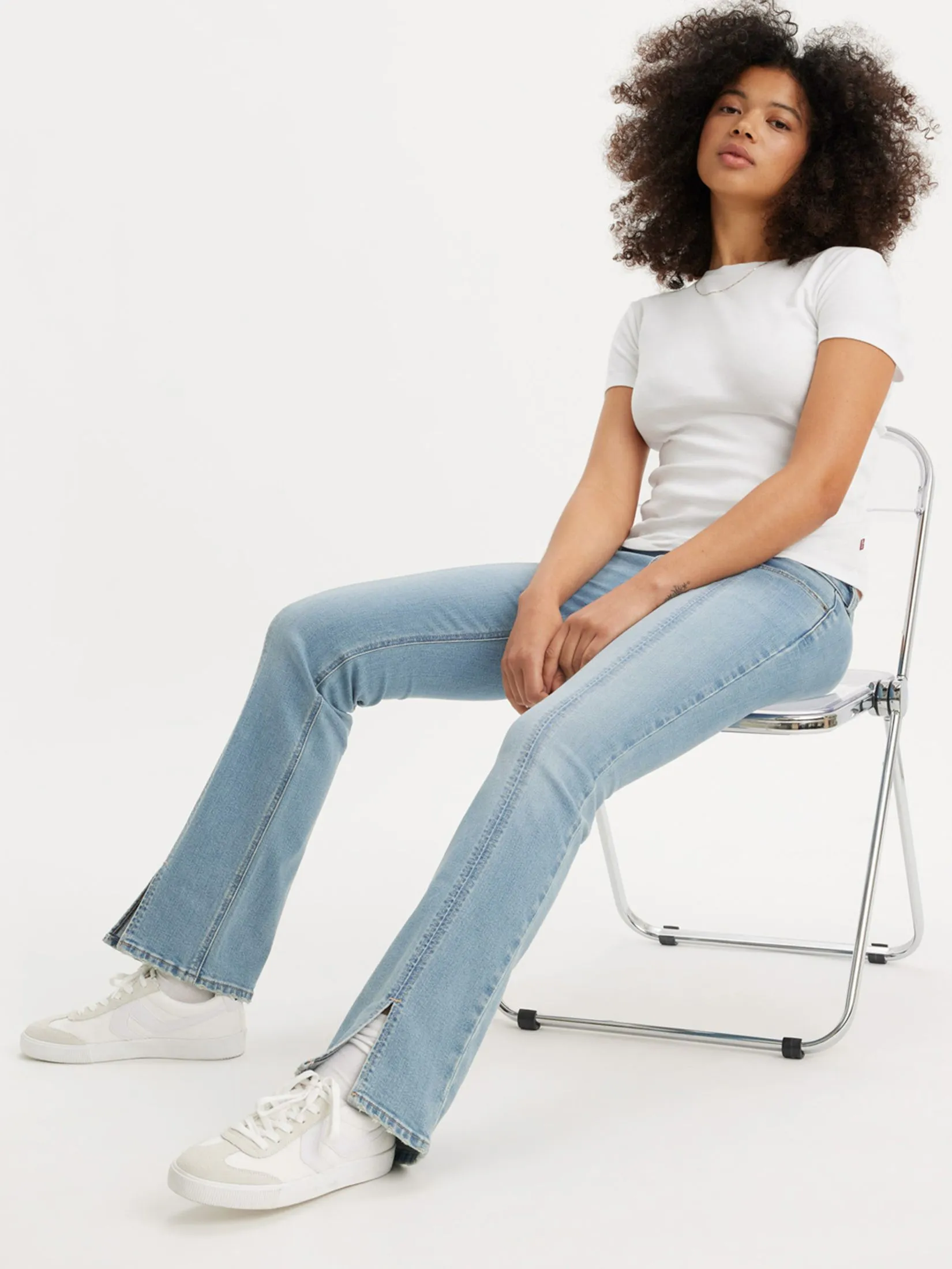 LEVI'S Women's Seamed Superlow Bootcut Jeans Light Blue