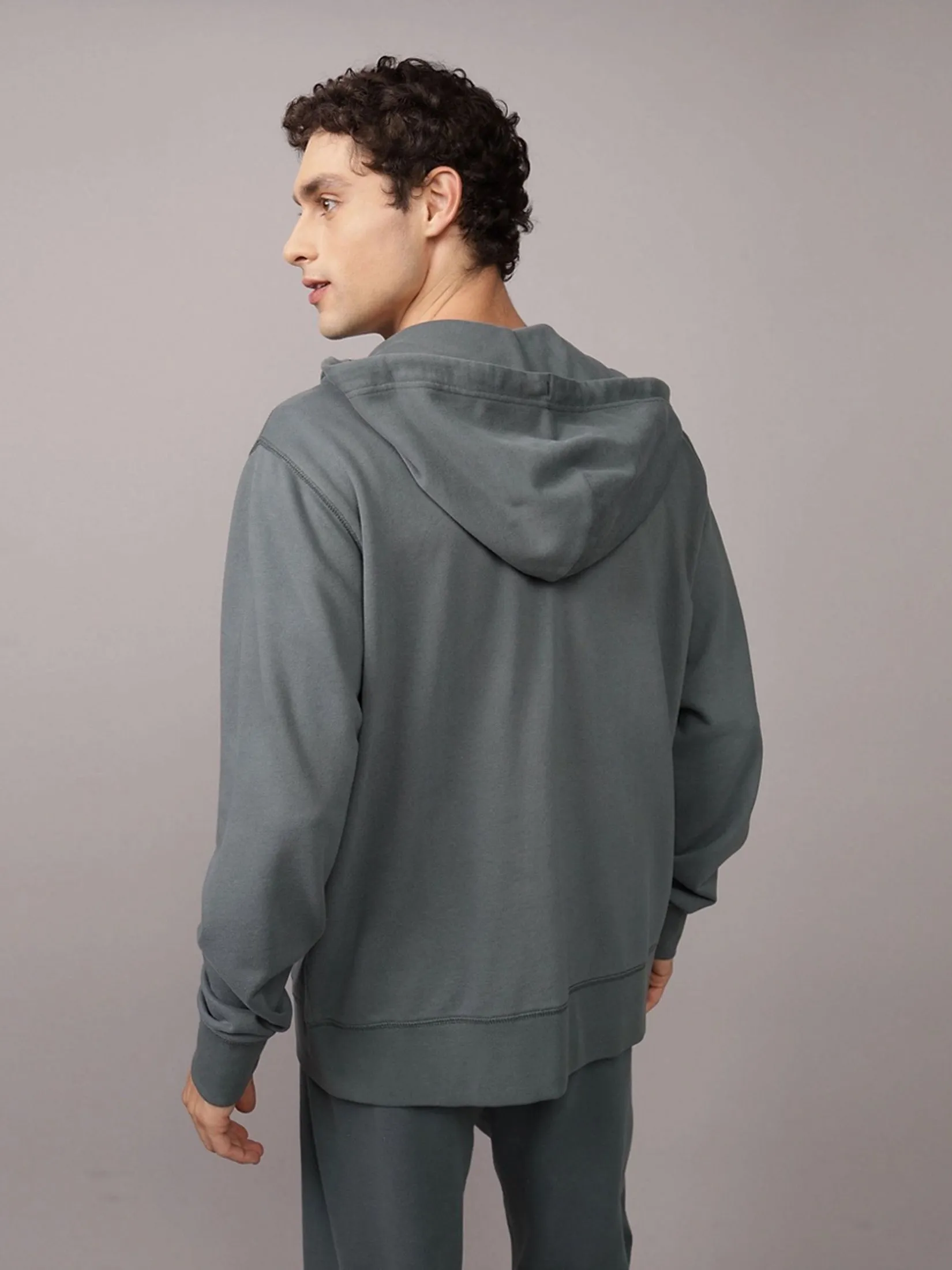 AMERICAN EAGLE MEN 2334 INTL HERITAGE FULL ZIP 315 CAMPER GREEN