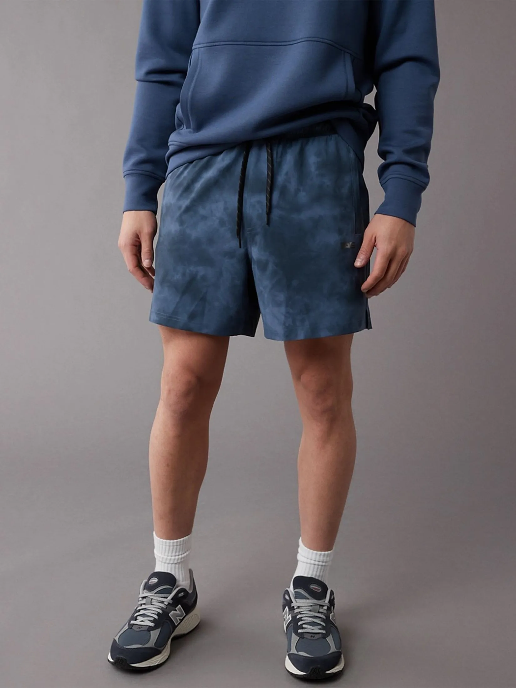 AMERICAN EAGLE MEN 7618 GAMMA PRINTED SHORT 443 ICY BLUE