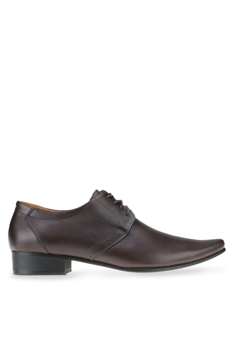 LUIGI BATANI Brown Point Toe Classic Cut Formal Lace Ups