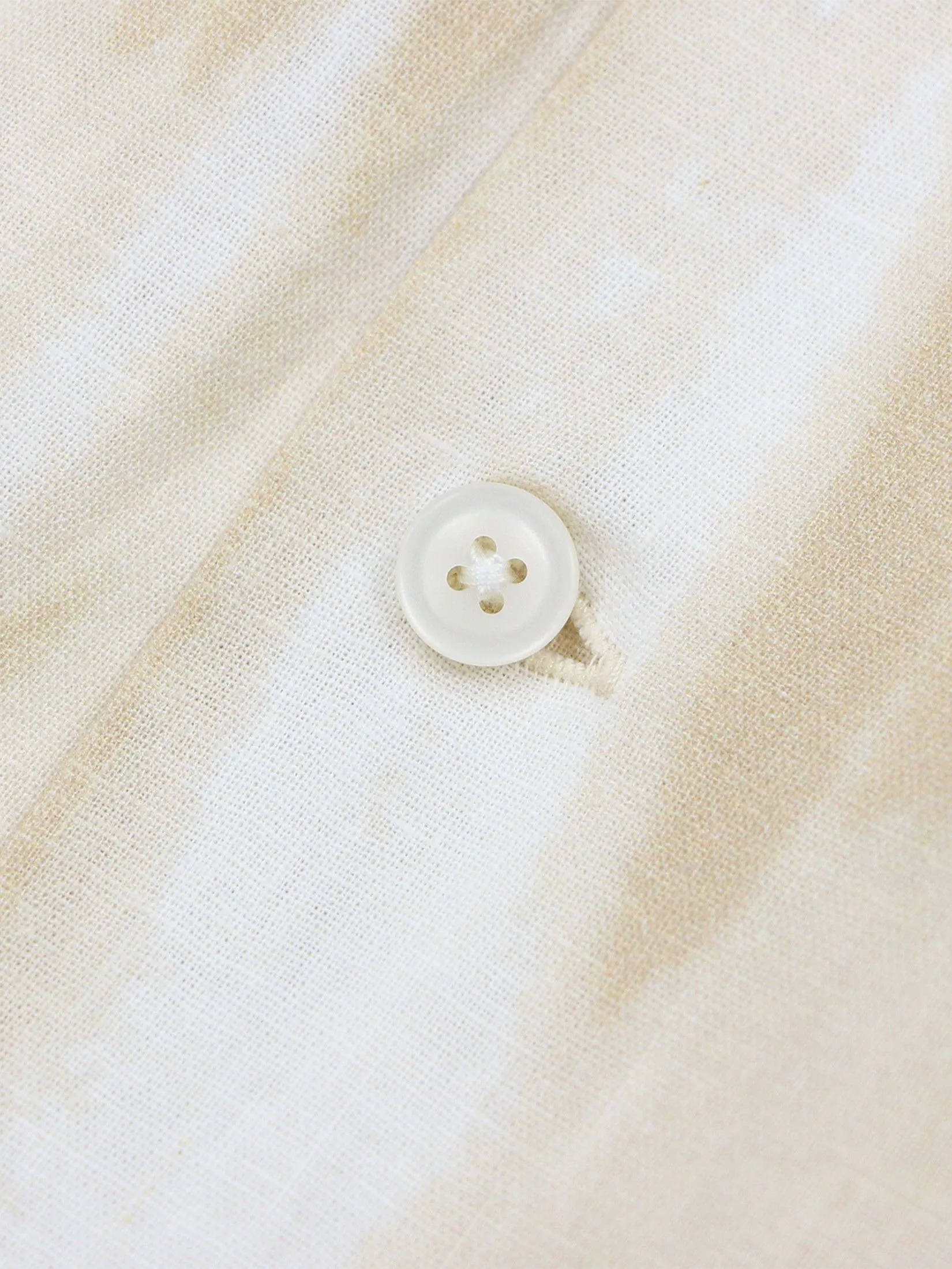 GIORDANO Men's Relax Printed Linen Shirt  Khaki x White