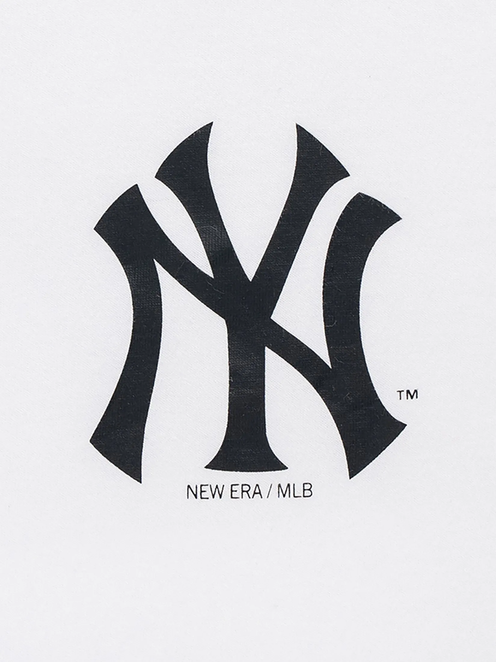NEW ERA UNISEX NEW YORK YANKEES ESSENTIAL SHORT SLEEVES TEE WHITE