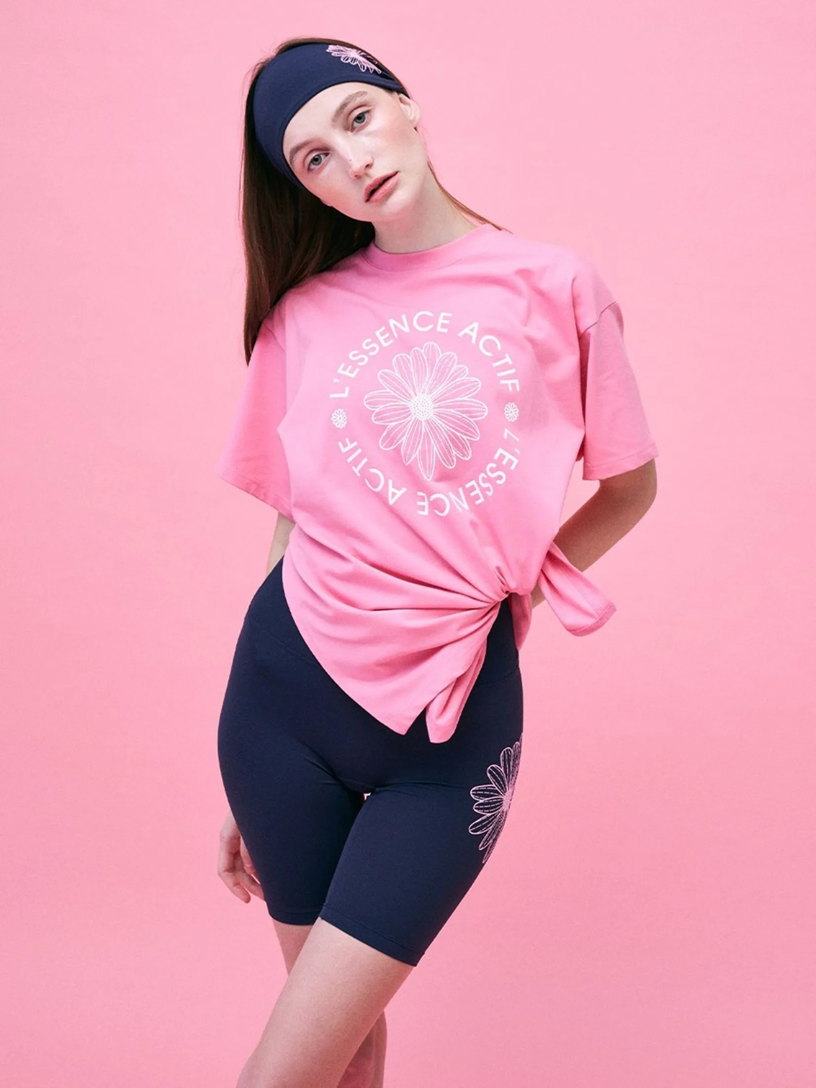 MARDI MERCREDI ACTIF Side Slit T-Shirt Actif Emblem F