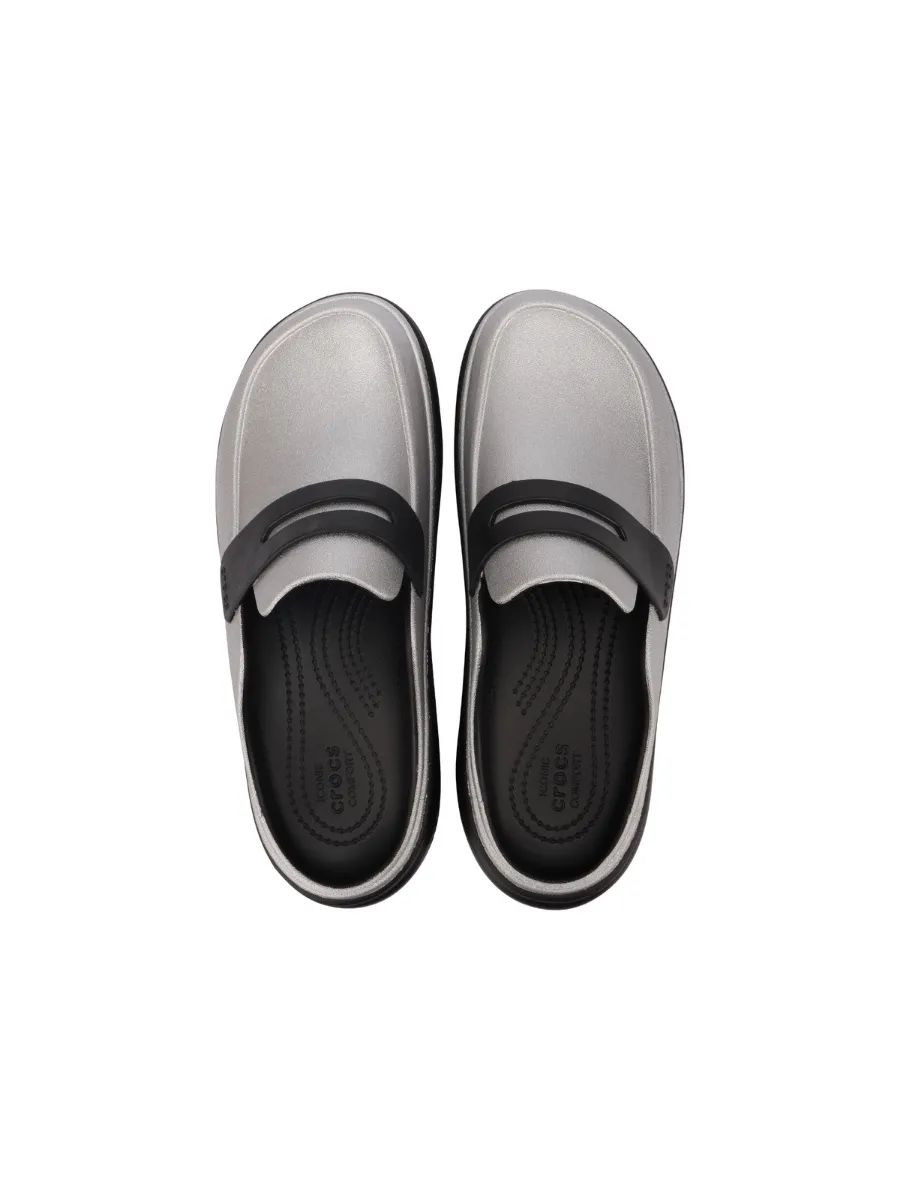 CROCS UNISEX STOMP METALLIC LOAFER  CLOG - SILVER/BLACK