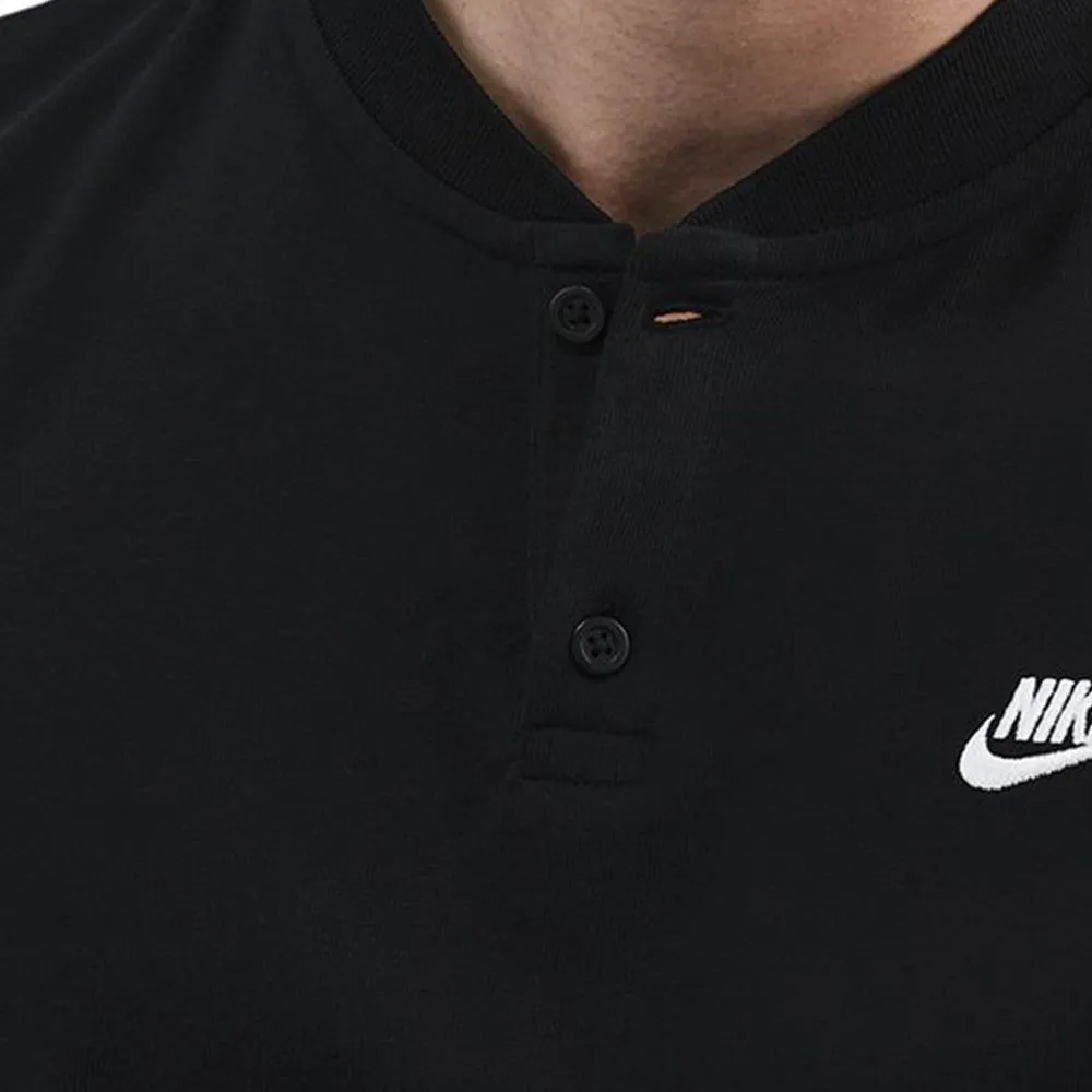NIKE Men T-Shirt Club Henry Black - NI083AP244EMTH