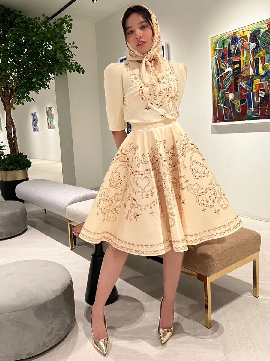 ICONIC WOMAN CREAM MOONSHINE SKIRT