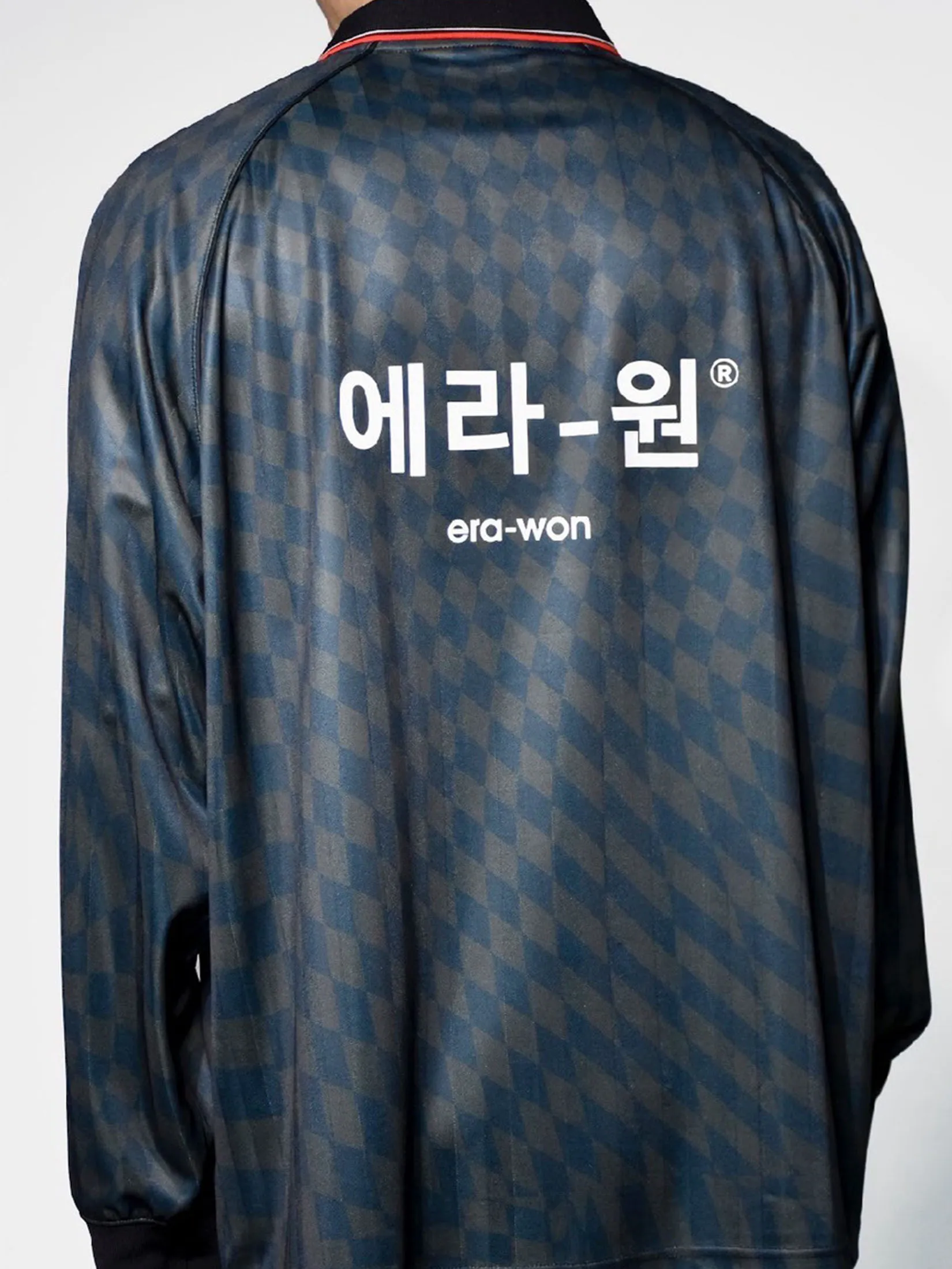 ERA-WON Men’s Football Shirt Long Sleeve – LONG SLEEVE T-SHIRT JERSEY x STRANGER THINGS (Black)