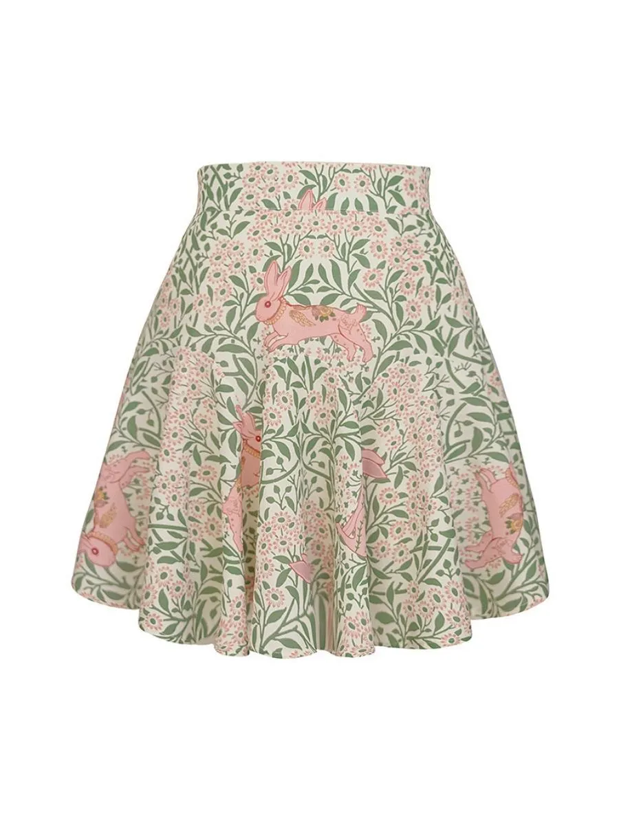 JUNGLE ME Women Garden of Fresh Flowers in Full Bloom Green