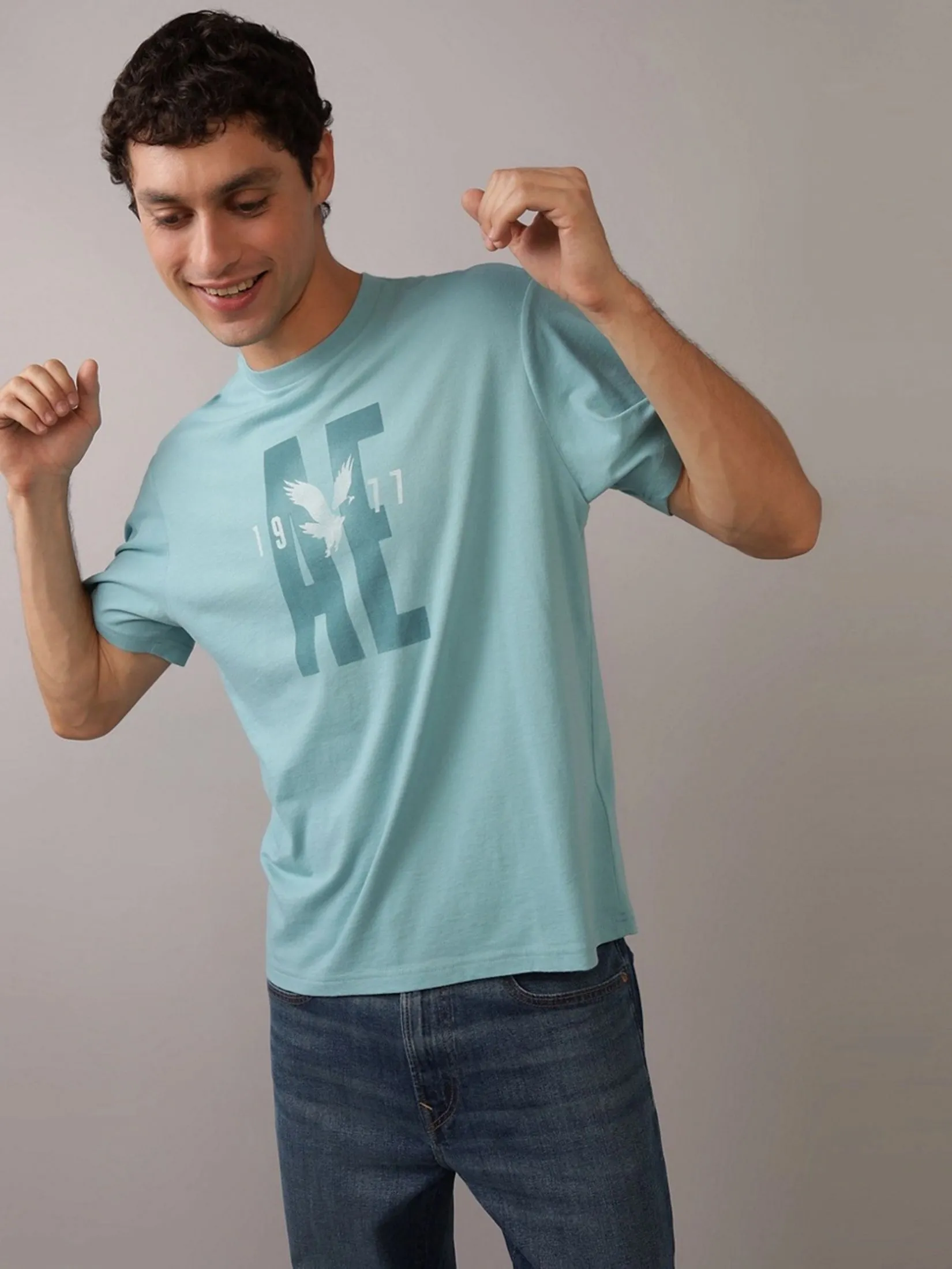 AMERICAN EAGLE MEN G SS SP/SUM CORE BRAND SET IN TEE- CVC 160 DD + SERIOUSLY SOFT WASH 407 GRAVITY BLUE