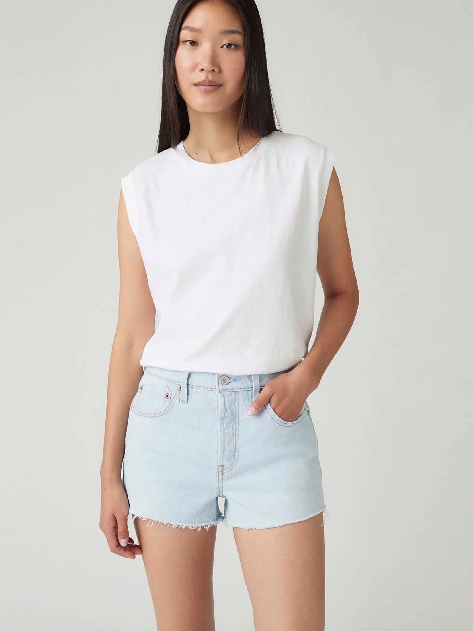 LEVI'S Women's 501® Original Mid-Thigh Shorts Light Blue