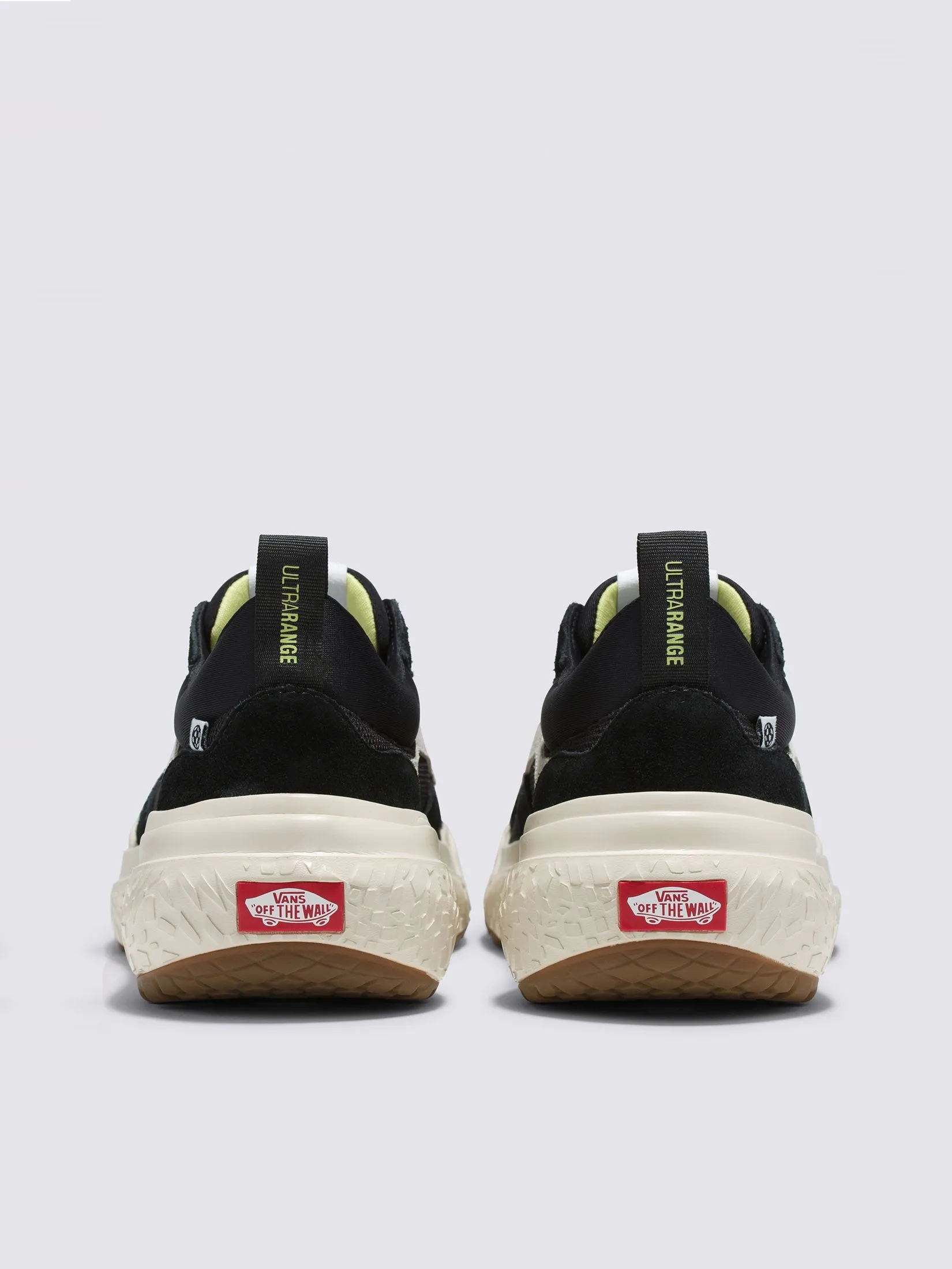 VANS Unisex Sneakers  Ultrarange Neo VR3 Black White