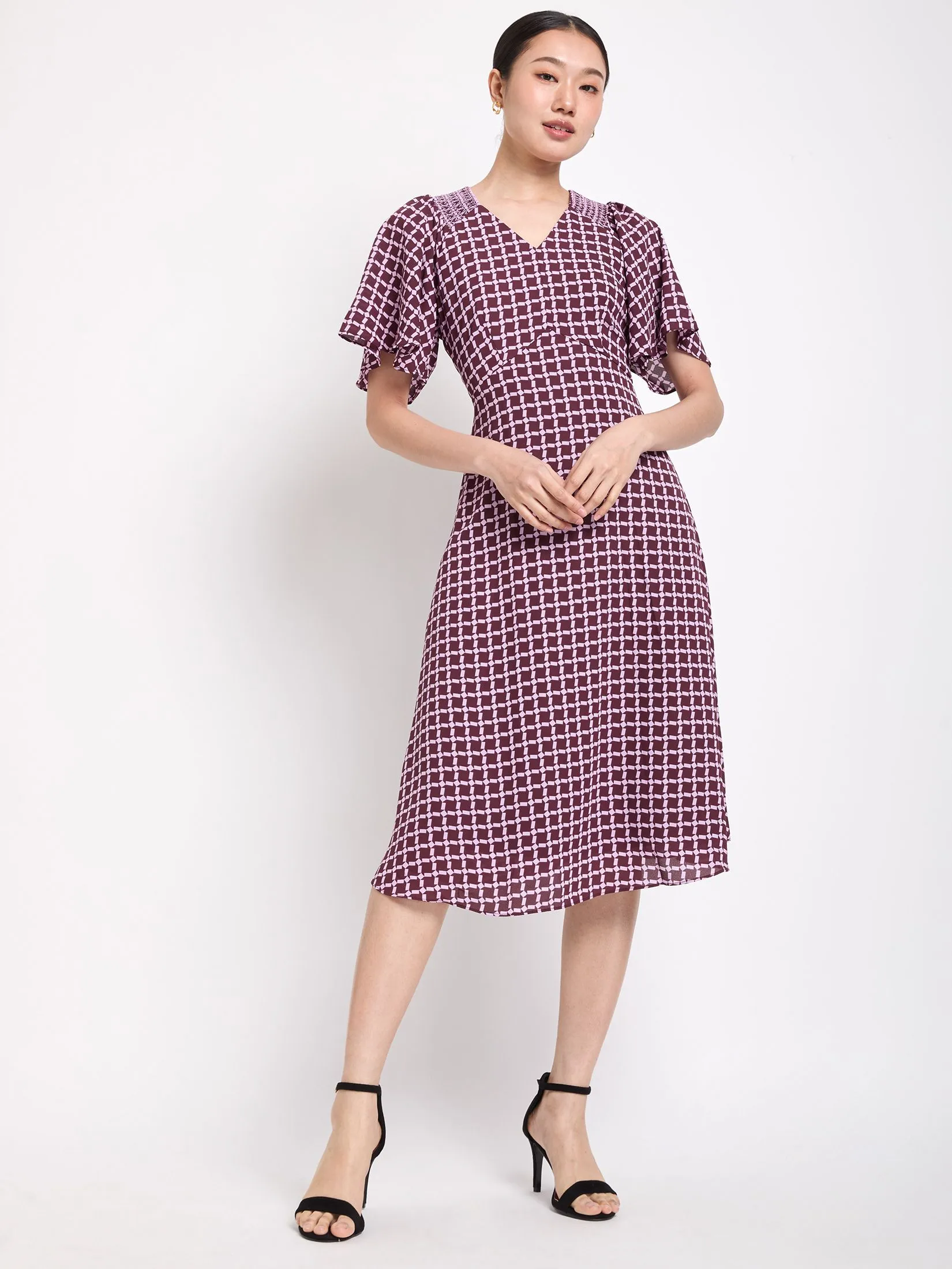 EXPRESSIONS Women Dress Short Sleeves Chiffon with Smock Detail