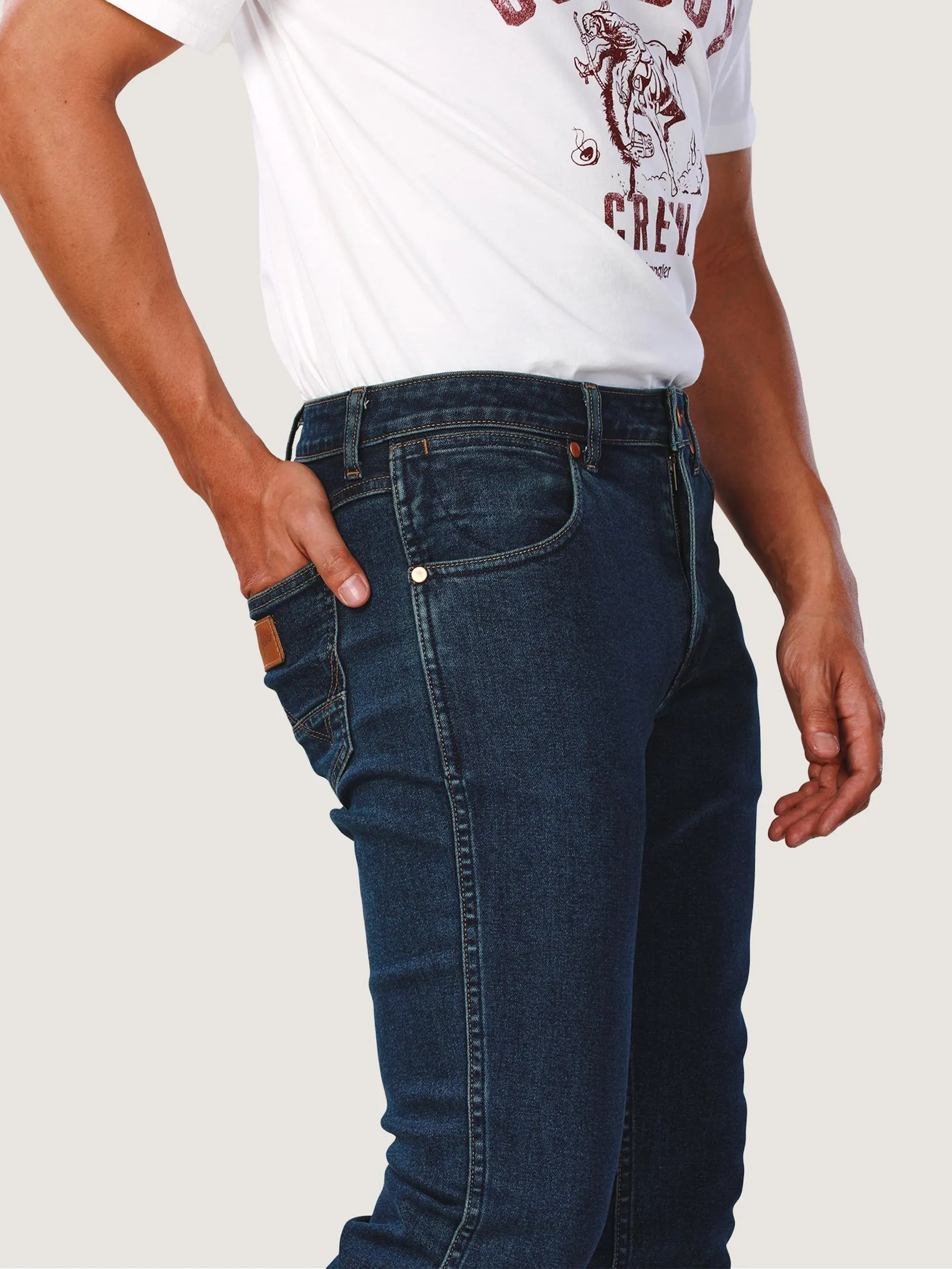 WRANGLER Men's Jeans Everyday with Wrangler Collection Low Larston Fit Mid Indigo