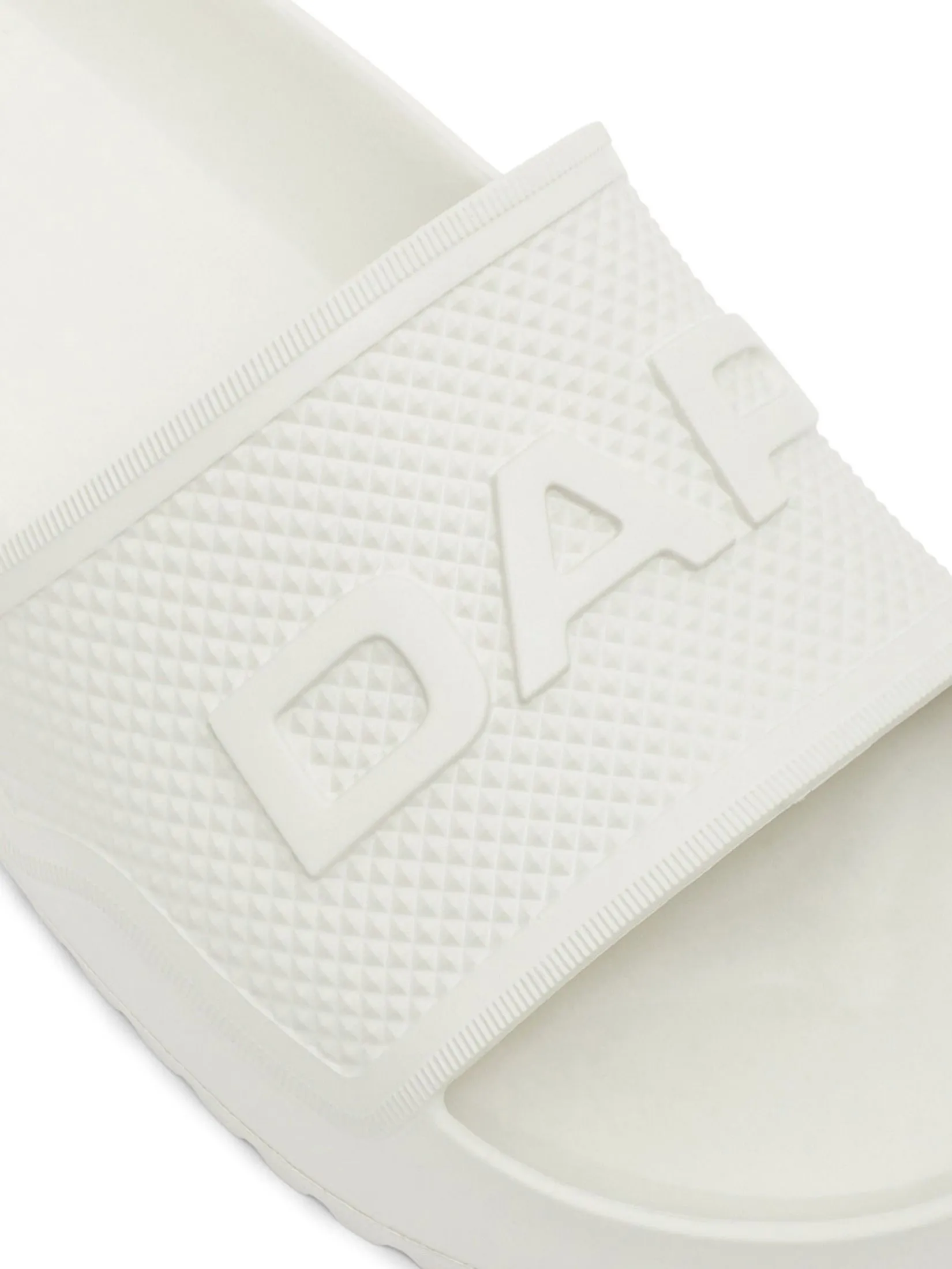 DAPPER DAPPER Iconic Comfort Pool Slide Sandals Ivory