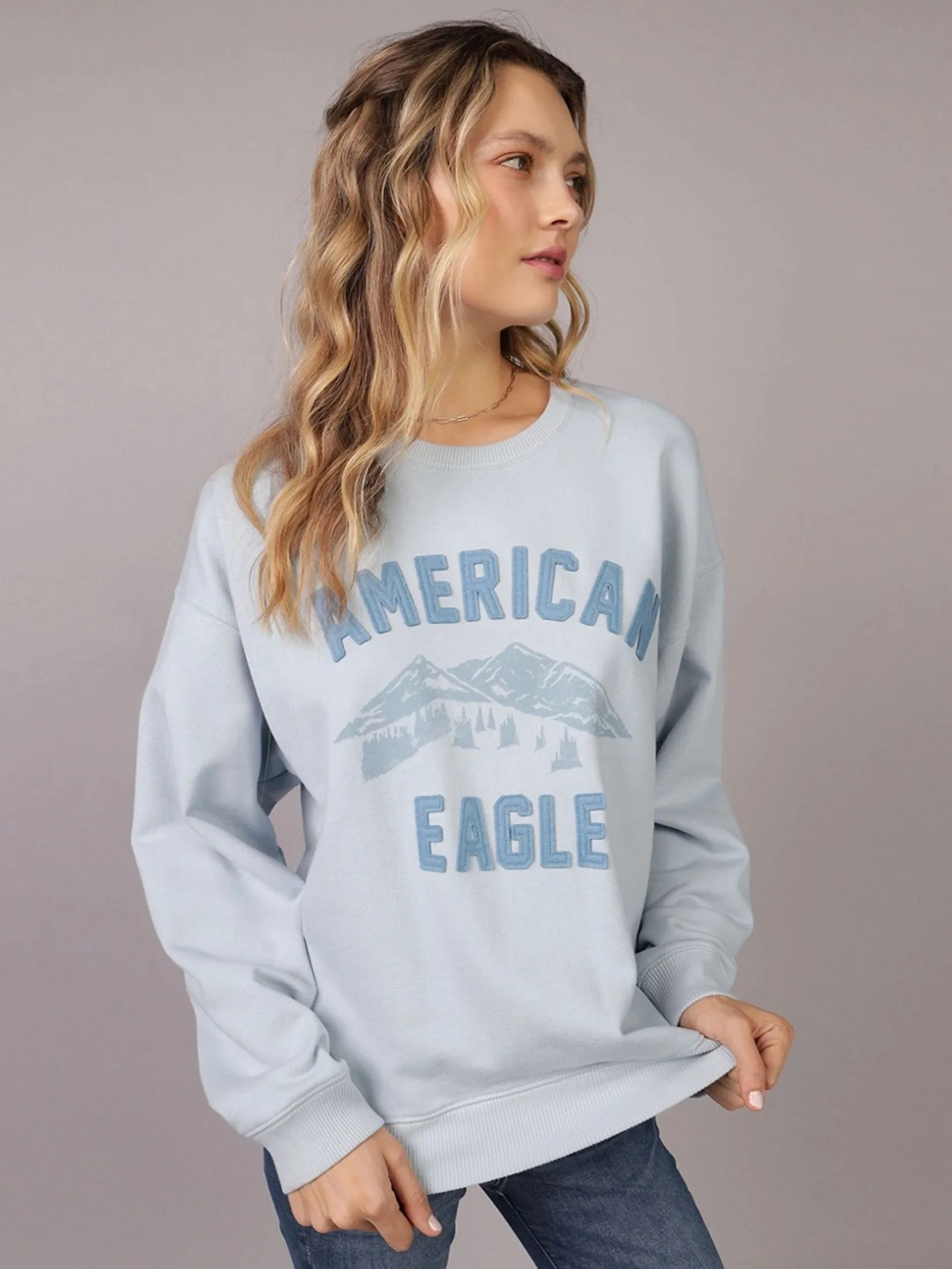 AMERICAN EAGLE WOMEN 2418 GRAPHIC CREW 400 BLUE