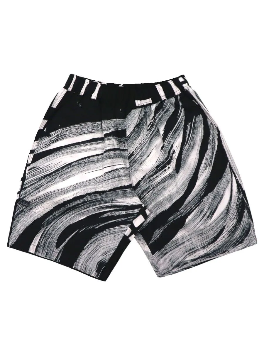 YODYOKO Woman Short Pants - Black : Abstract brush strokes