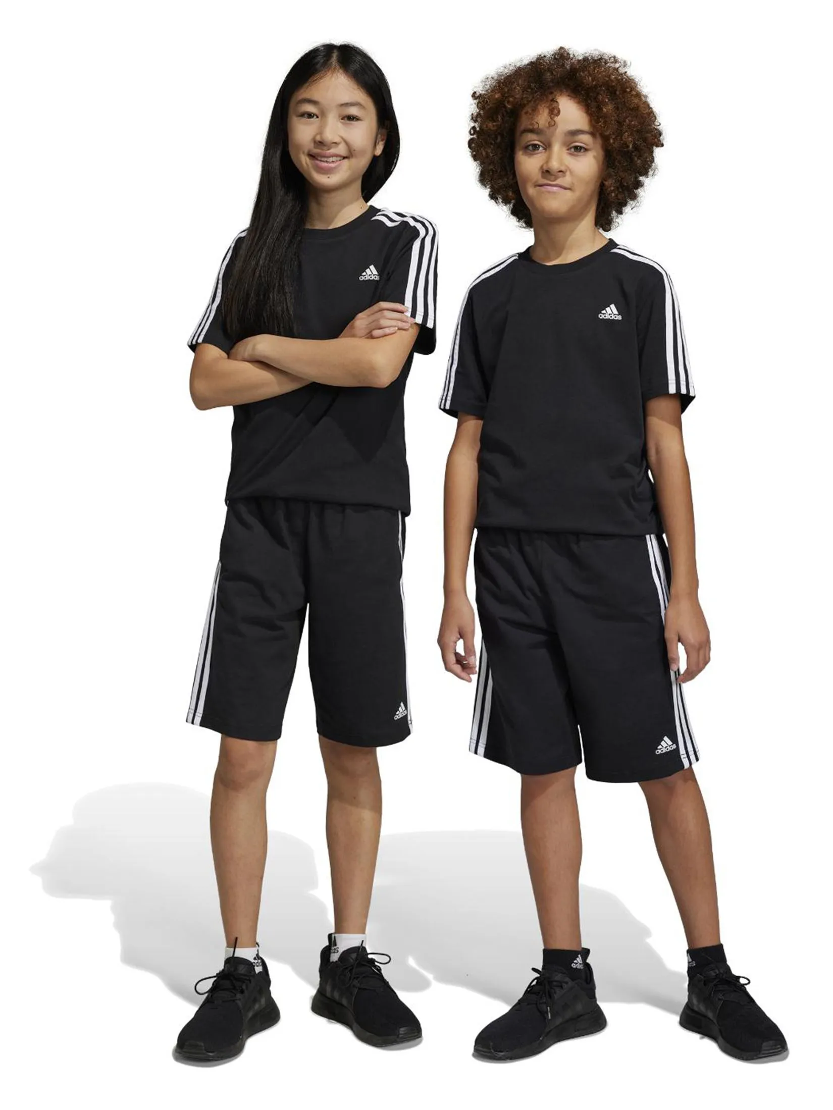 ADIDAS KIDS Unisex Kids Shorts Essentials 3-Stripes Knit Black