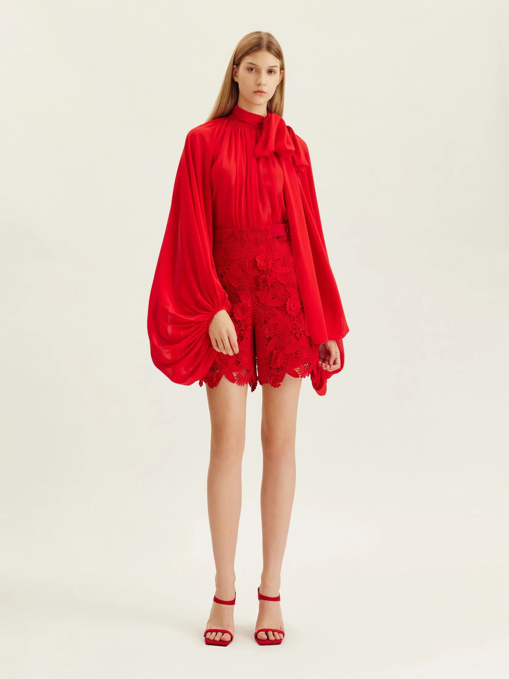 ASAVA ( AW24 )Daniella Floral-lace Women Shorts Red