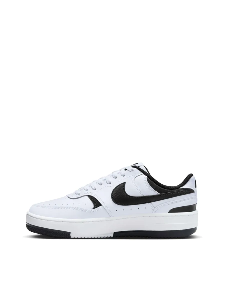 NIKE Women Sneakers Gamma Force