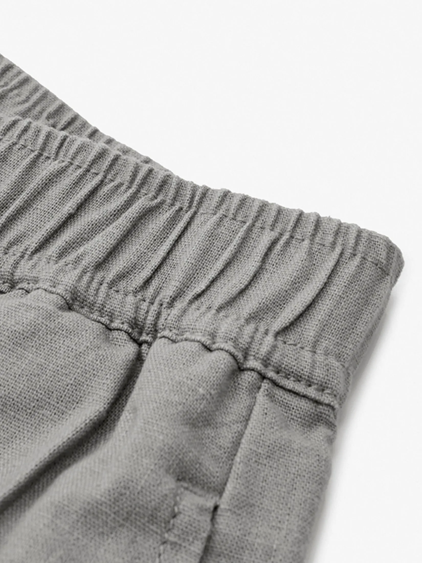 GIORDANO Women's Online Exclusive Cotton-Linen Pleated Shorts Grey