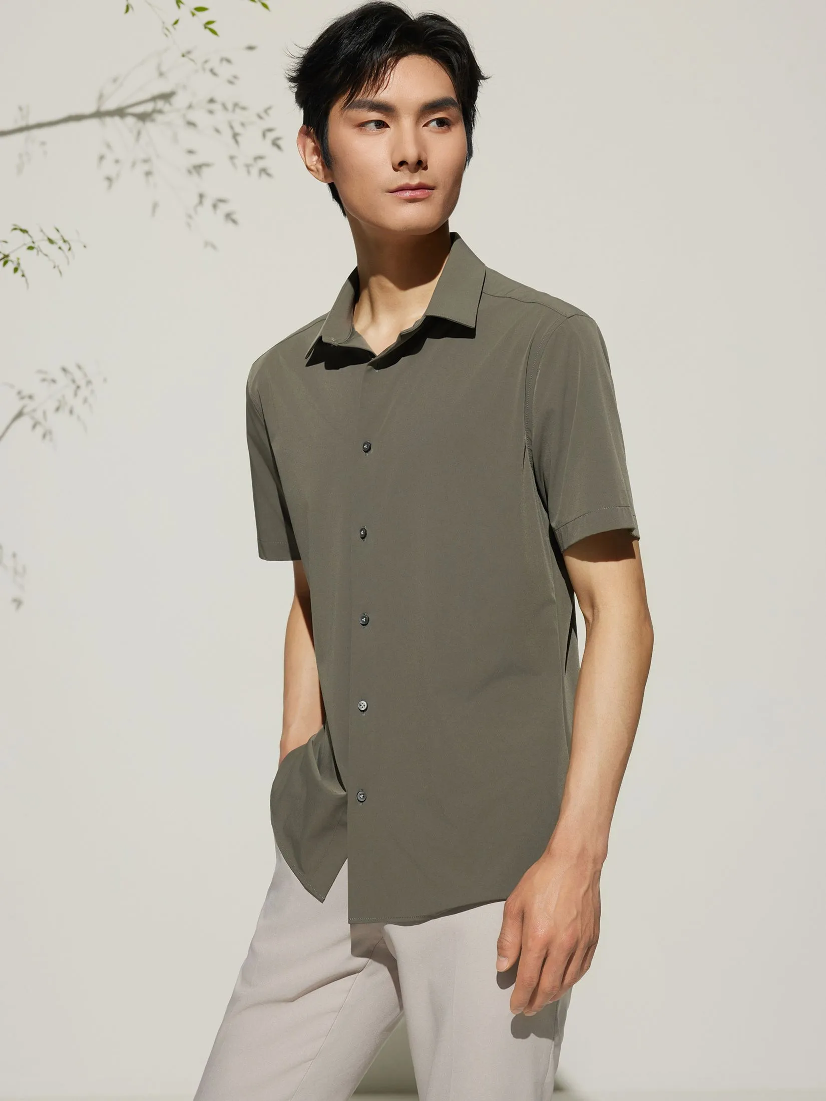 G2000 Men Clothing Water Repellent Short Sleeve Casual Shirt  Smart Fit - Green