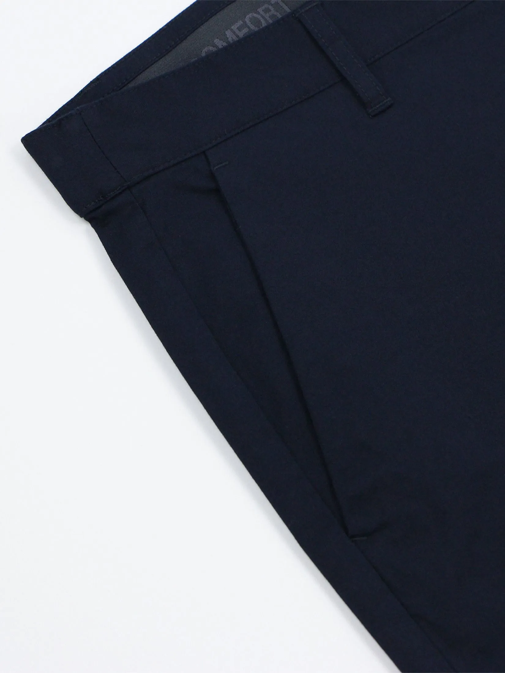 GIORDANO Men's Skinny Taper Khaki Pants (180° Elastic Waist)  Navy