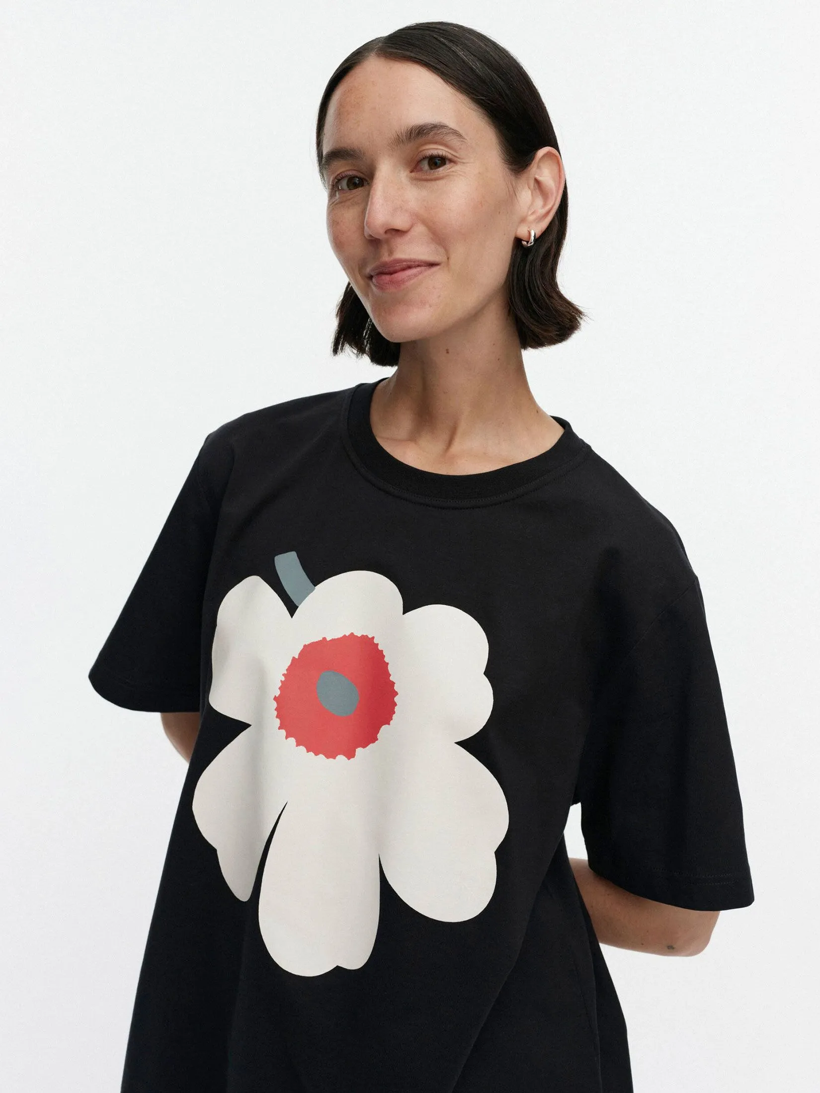 MARIMEKKO BLACK UNISEX EMBLA UNIKKO PLACEMENT T-SHIRT